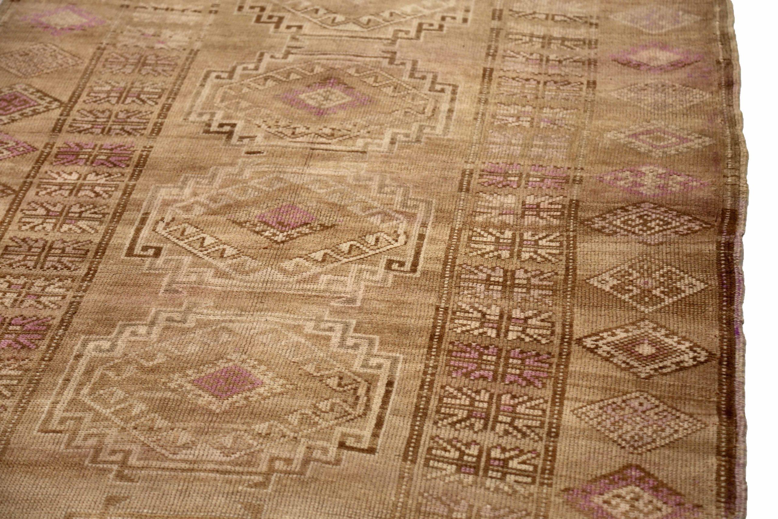 Türkei Anatoly Area Rugs - Wolle Brown Purpel Taupe Design - 92921 (20. Jahrhundert) im Angebot