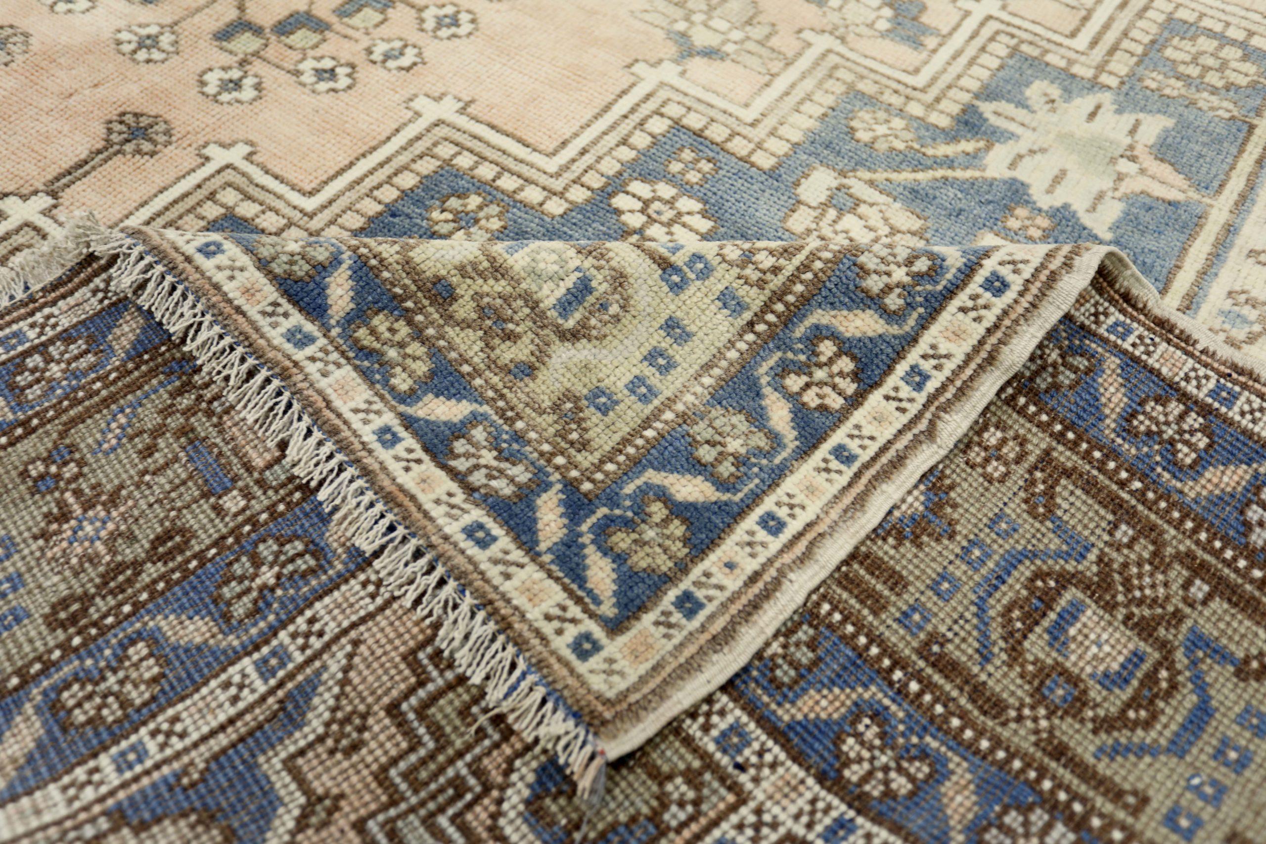 Türkische Anatoly-Teppiche - Wolle Grau Elfenbein Rosa Design - 93137 (20. Jahrhundert) im Angebot