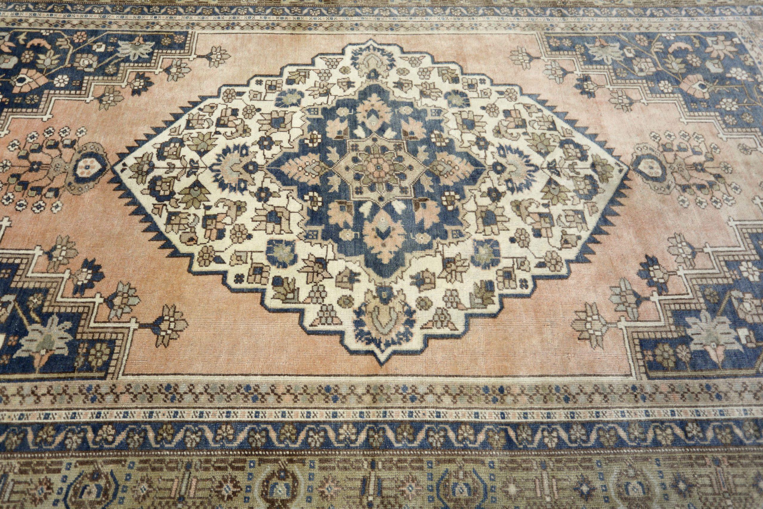 Türkische Anatoly-Teppiche - Wolle Grau Elfenbein Rosa Design - 93137 im Angebot 1