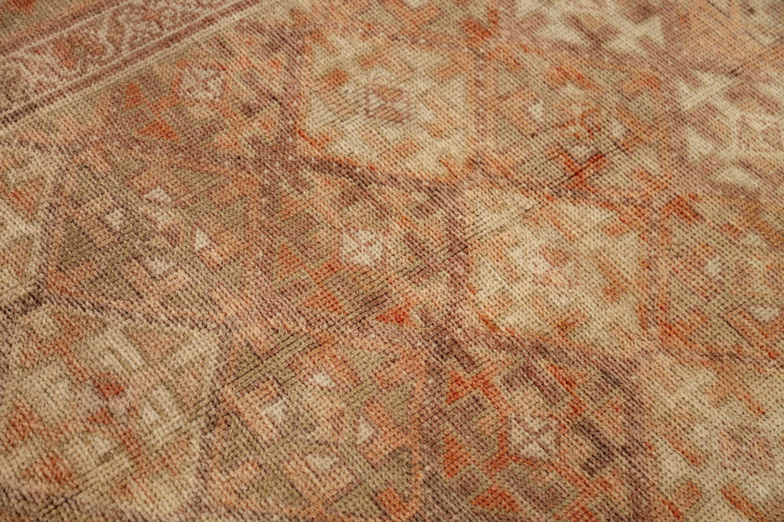 Türkische Anatoly-Teppiche - Wolle Grün Elfenbein Rosa Rot Design - 92922 im Zustand „Hervorragend“ im Angebot in Dallas, TX