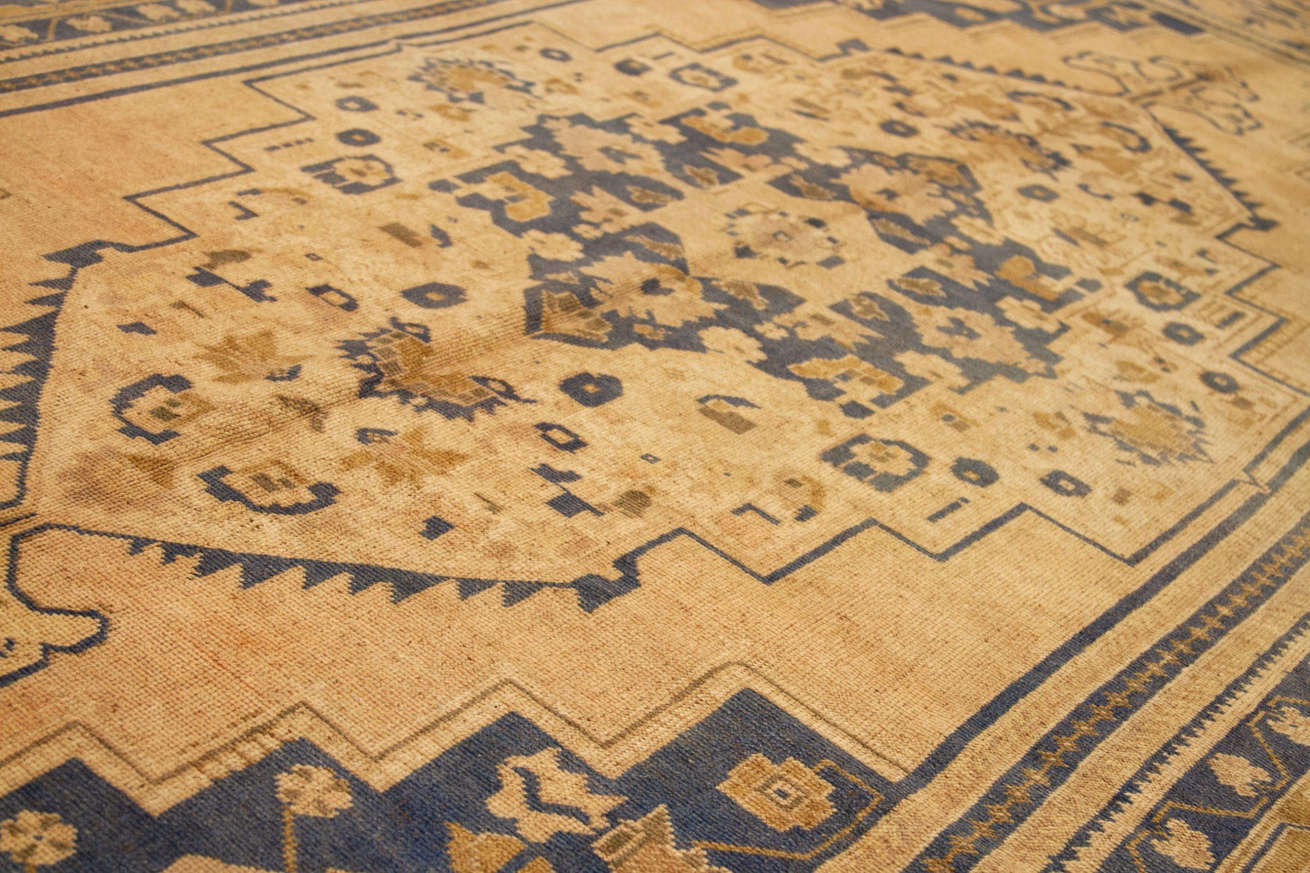 Turkish Turkey Anatoly Area Rugs - Wool Ivory Navy Blue Design - 92776 For Sale