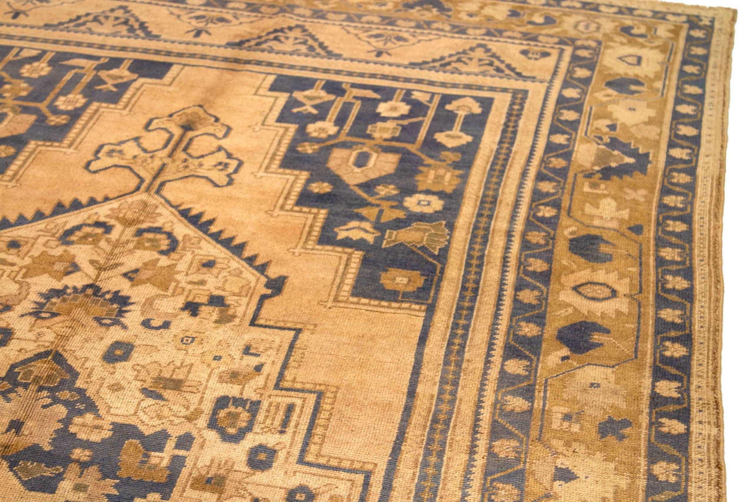 20th Century Turkey Anatoly Area Rugs - Wool Ivory Navy Blue Design - 92776 For Sale
