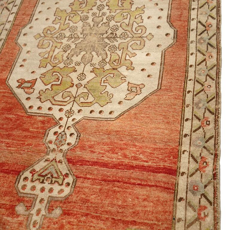 Türkei Anatoly Bereich Teppiche - Wolle Elfenbein Rosa Rot Gelb Design - 92944 im Zustand „Hervorragend“ im Angebot in Dallas, TX