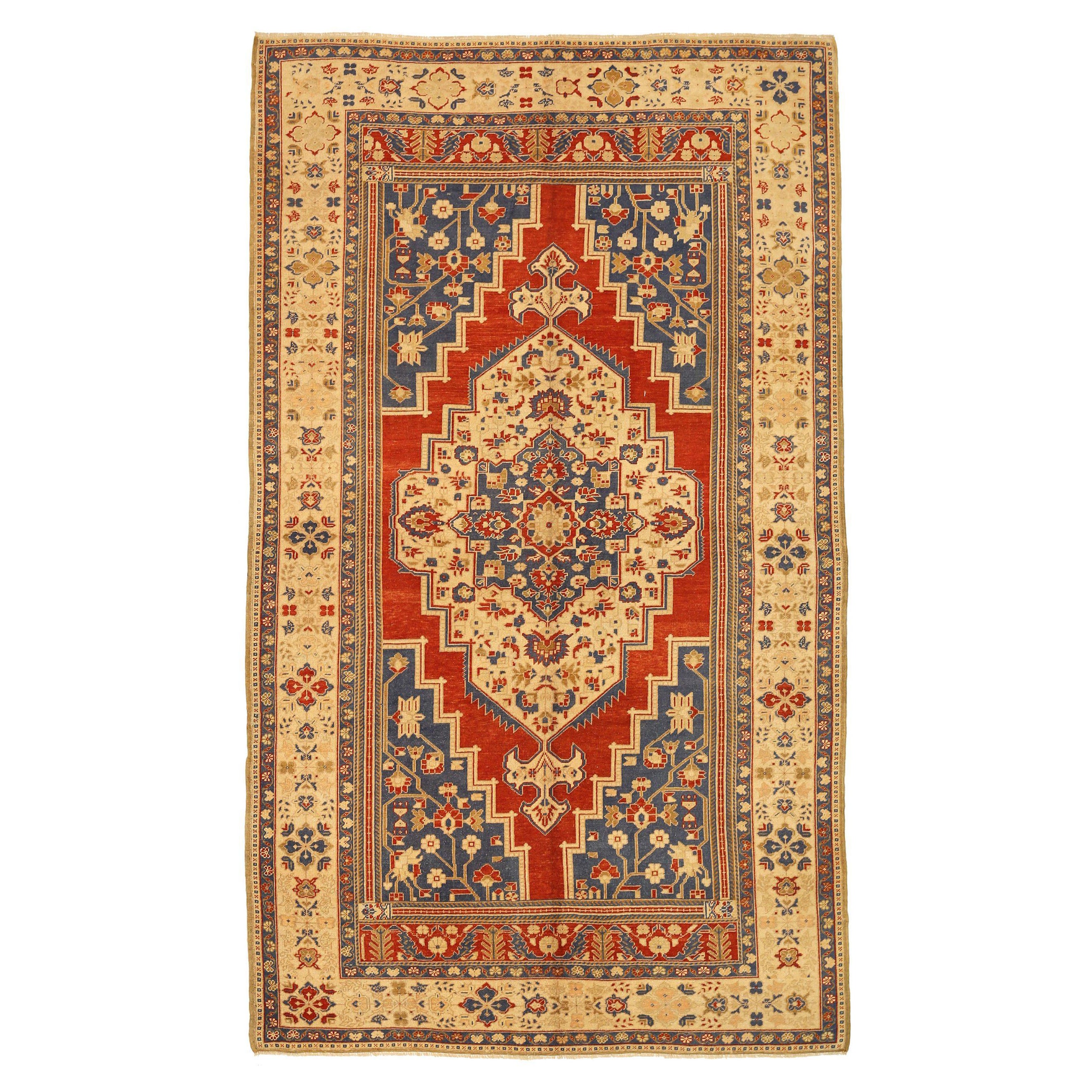 Tapis d'Anatoly de Turquie - Laine bleu marine rouge jaune motif bleu marine - 92778 en vente