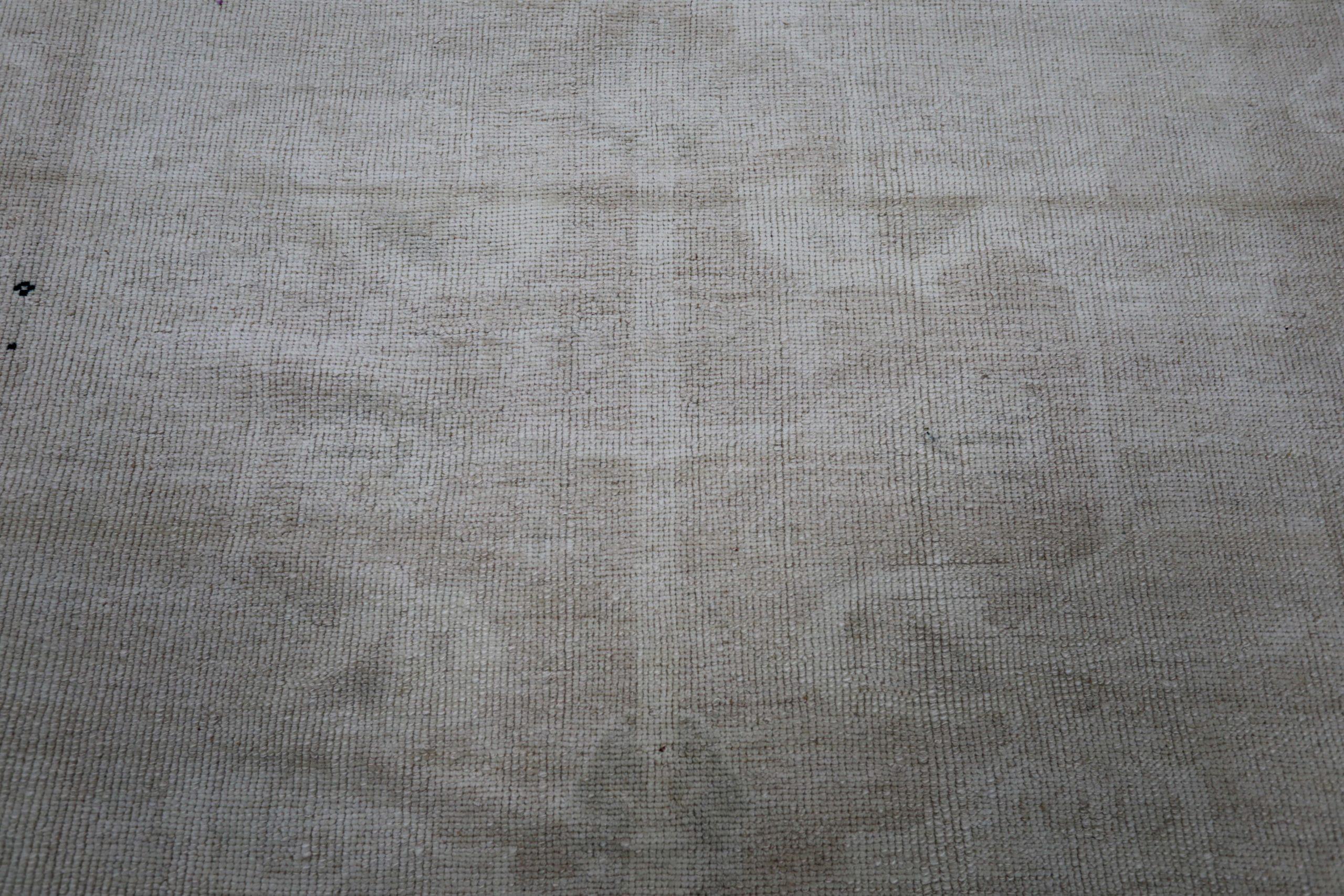 Turkey Anatoly Runner Rug - Wool Brown Ivory Design - 93019 In Excellent Condition For Sale In Dallas, TX