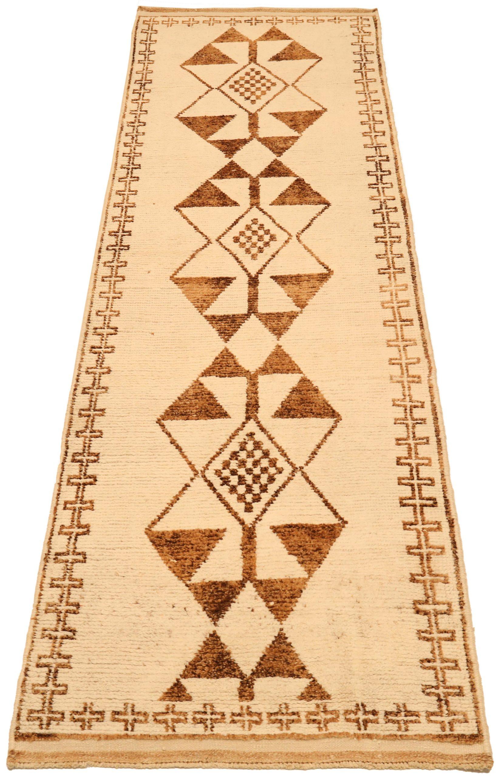 Discover the elegance of Turkey Anatoly featuring Runner Rug in Circa 1940. Designed with Wool and BrownIvory, this exclusive design is perfect for enhancing your space.