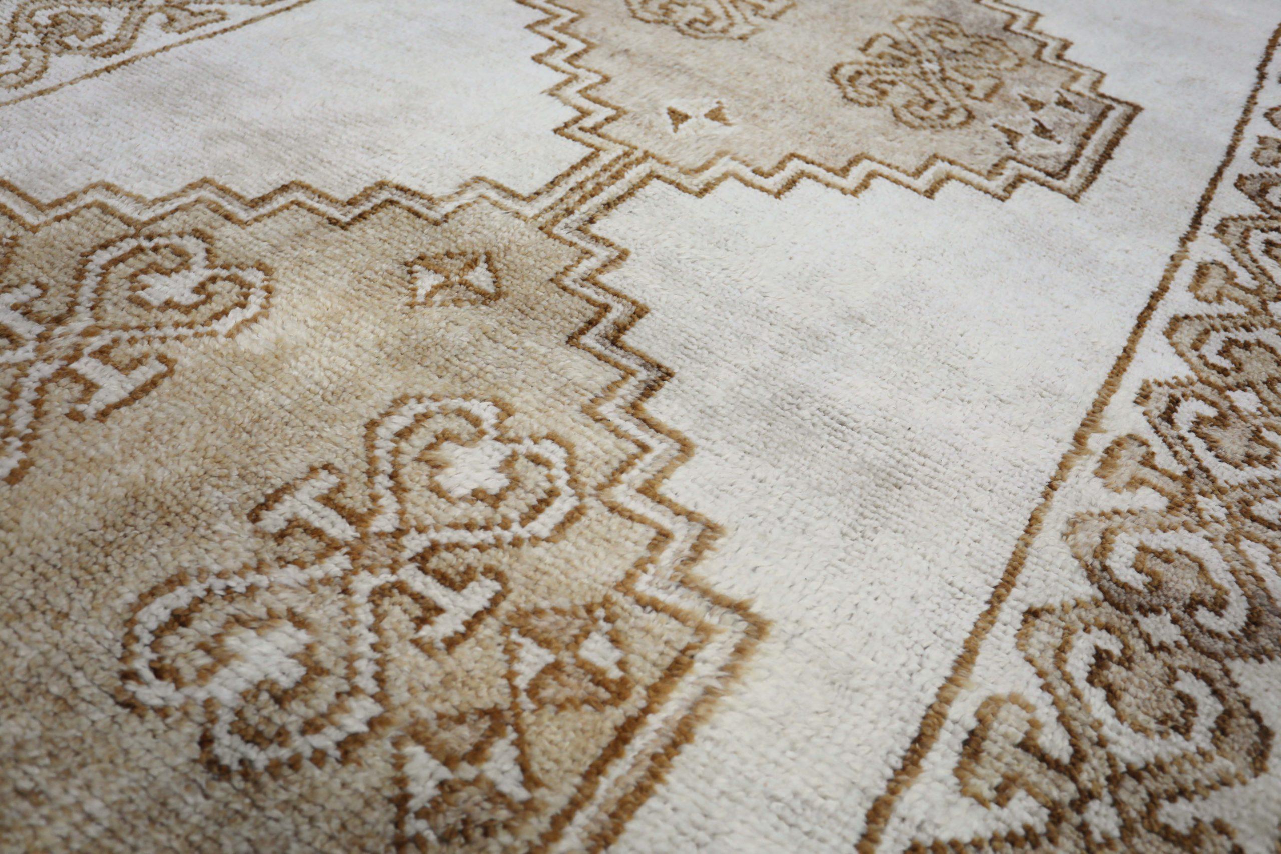 Turkish Turkey Anatoly Runner Rug - Wool Brown Ivory Taupe Design - 93206 For Sale