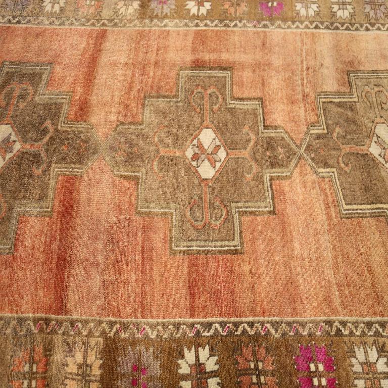Turkish Turkey Anatoly Runner Rug - Wool Brown Pink Red Design - 92936 For Sale