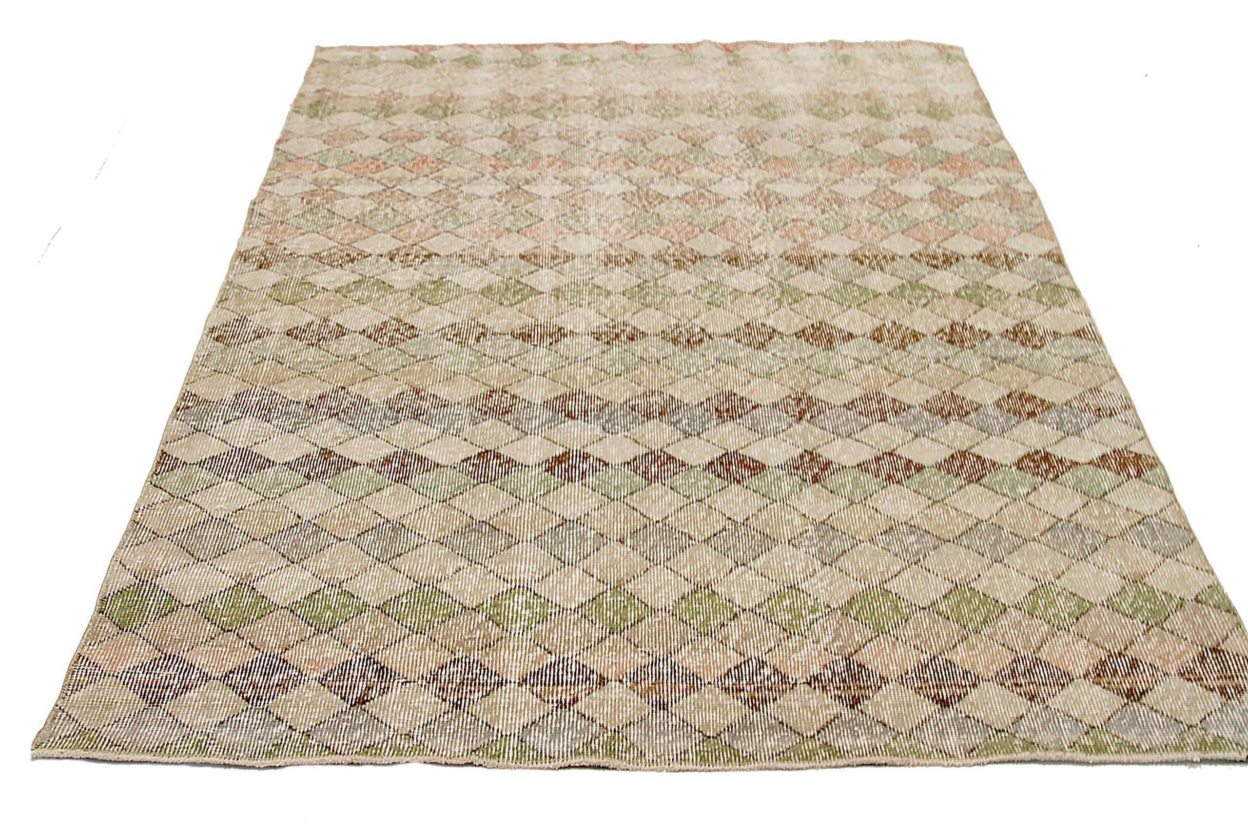 Discover the elegance of Turkey Anatoly featuring Small Rug in Circa 1940. Designed with Wool and GreenIvoryPink, this exclusive design is perfect for enhancing your space.