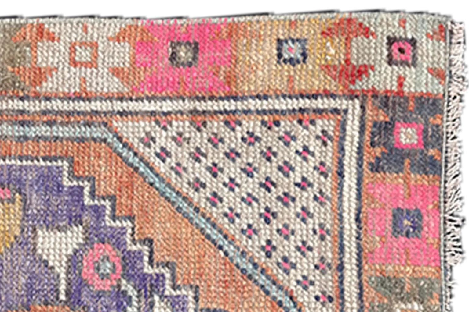 Türkischer Anatoly Kleiner Teppich - Baumwolle Blau Elfenbein Rosa Rot Design - 93231 (20. Jahrhundert) im Angebot