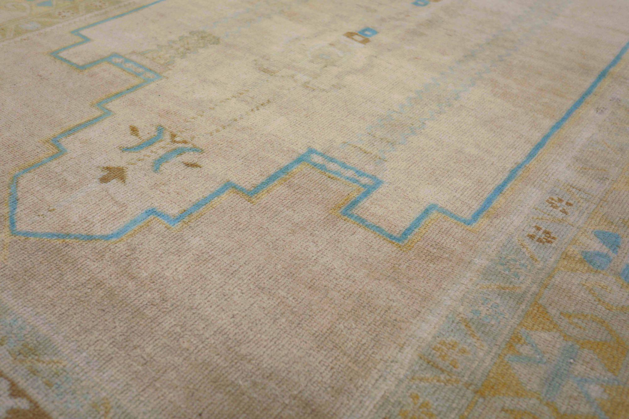 Petit tapis turc Anatoly - Design en laine bleu ivoire jaune - 93051 Excellent état - En vente à Dallas, TX