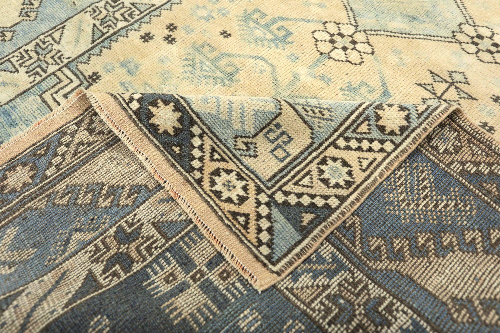 20ième siècle Petit tapis turc Anatoly - Design en laine bleu jaune - 93178 en vente