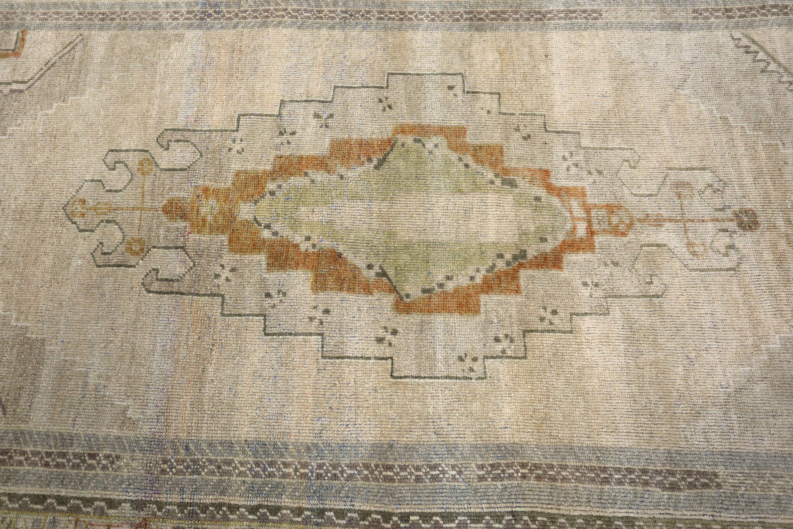 Türkei Anatoly Small Teppich - Wolle Braun Elfenbein Design - 93157 (20. Jahrhundert) im Angebot