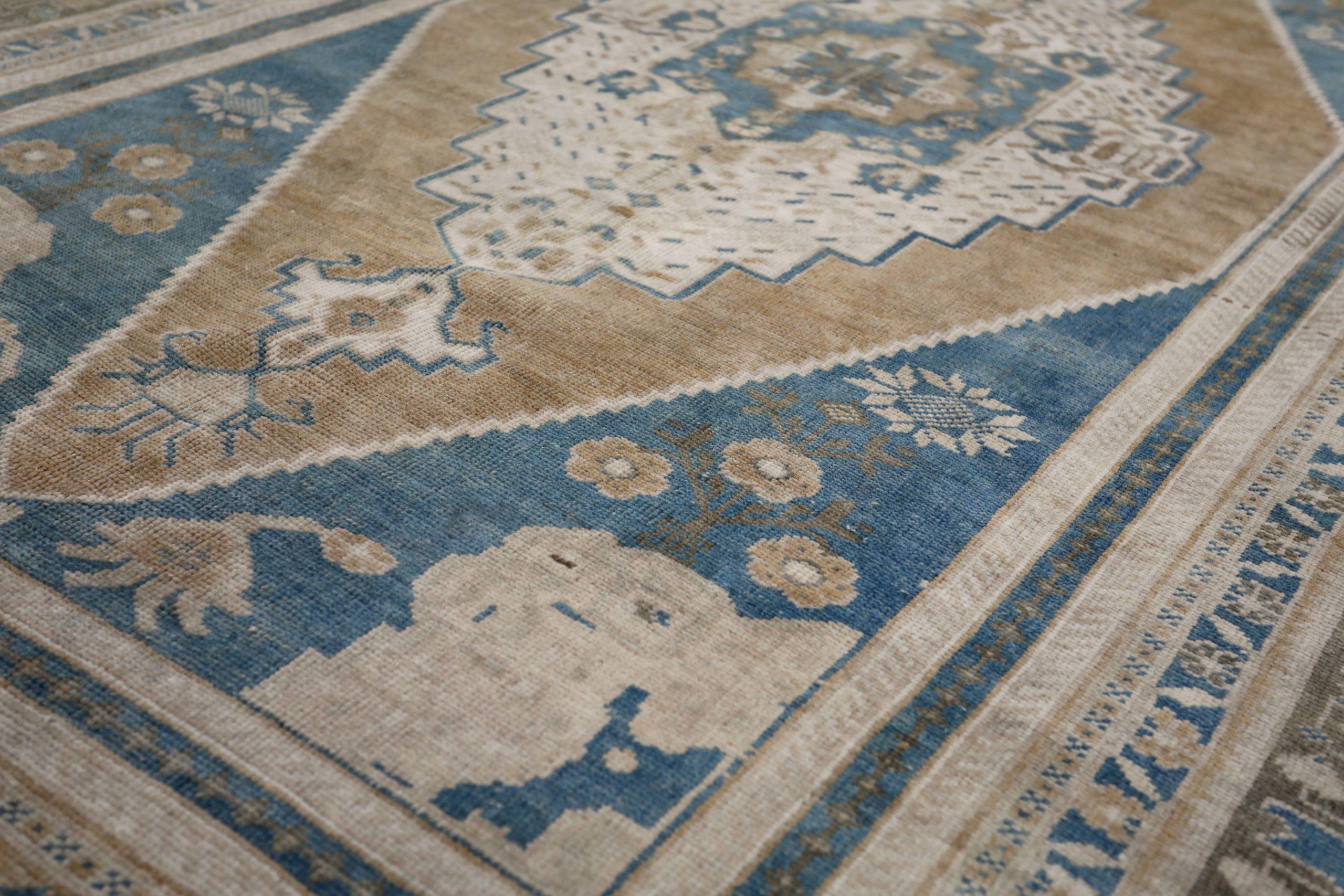 Türkei Anatoly Small Rug - Wolle Brown Elfenbein Navy Blue Design - 93109 (Türkisch) im Angebot