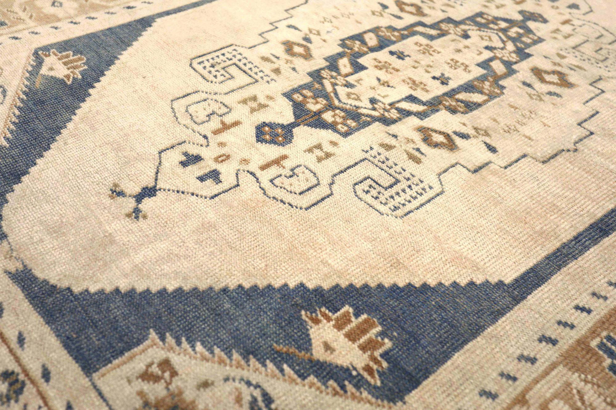 Türkei Anatoly Small Rug - Wolle Brown Elfenbein Navy Blue Design - 93164 im Zustand „Hervorragend“ im Angebot in Dallas, TX