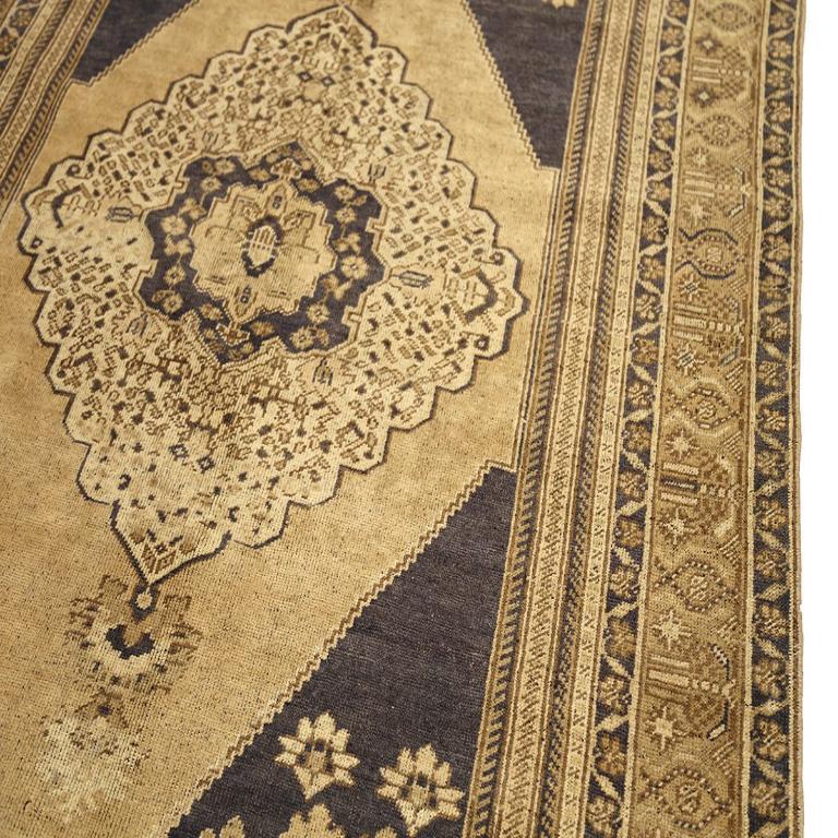 Türkei Anatoly Small Rug - Wolle Brown Elfenbein Gelb Design - 92974 im Zustand „Hervorragend“ im Angebot in Dallas, TX