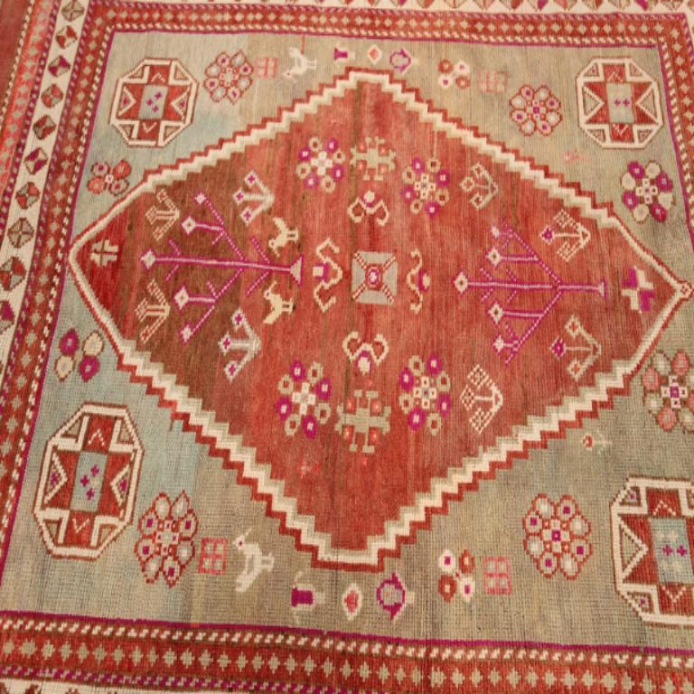 Türkischer Anatoly Kleiner Teppich - Wolle Elfenbein Hellblau Rot Design - 92998 im Angebot 1