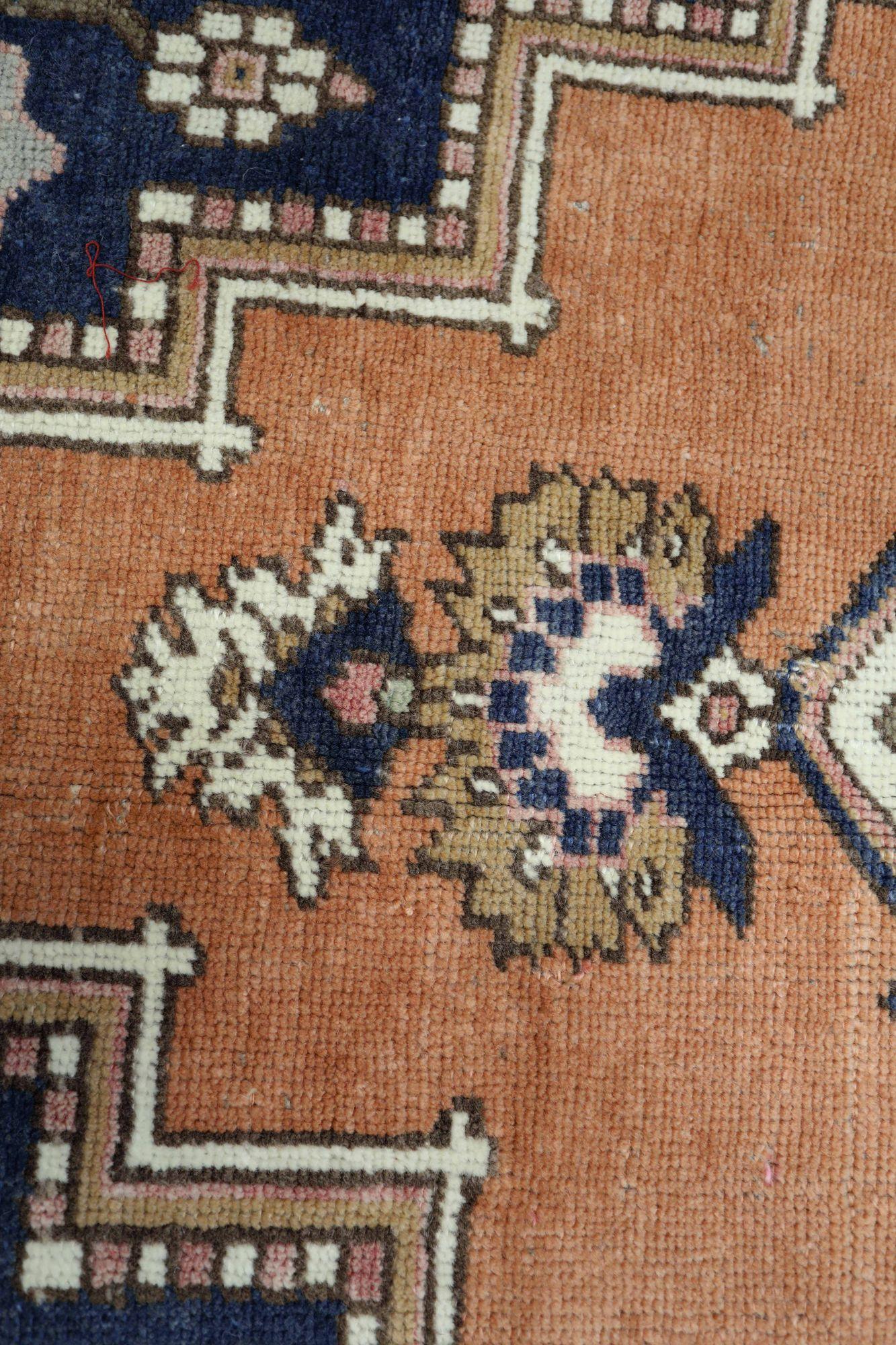 Turkish Turkey Anatoly Small Rug - Wool Ivory Navy Blue Orange Design - 93067 For Sale