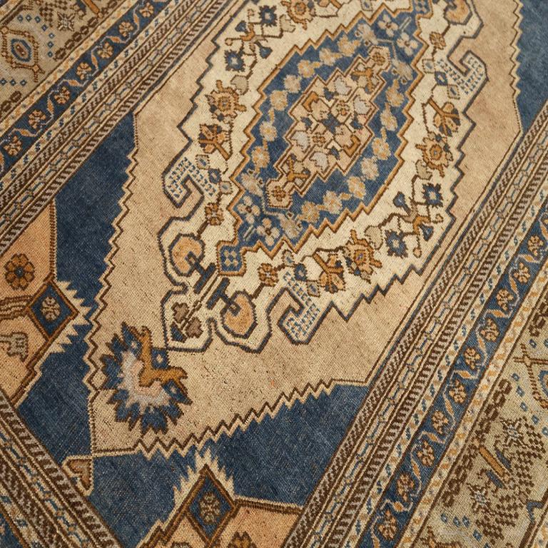 Turc Petit tapis turc Anatoly - Laine ivoire bleu marine bleu jaune motif - 92997 en vente