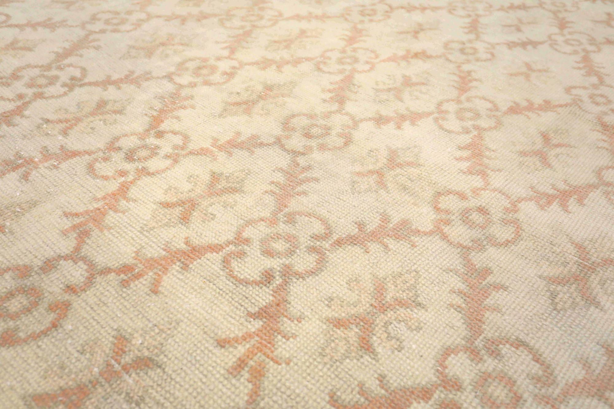 Turkey Anatoly Small Rug - Wool Ivory Pink Design - 93070 In Excellent Condition For Sale In Dallas, TX