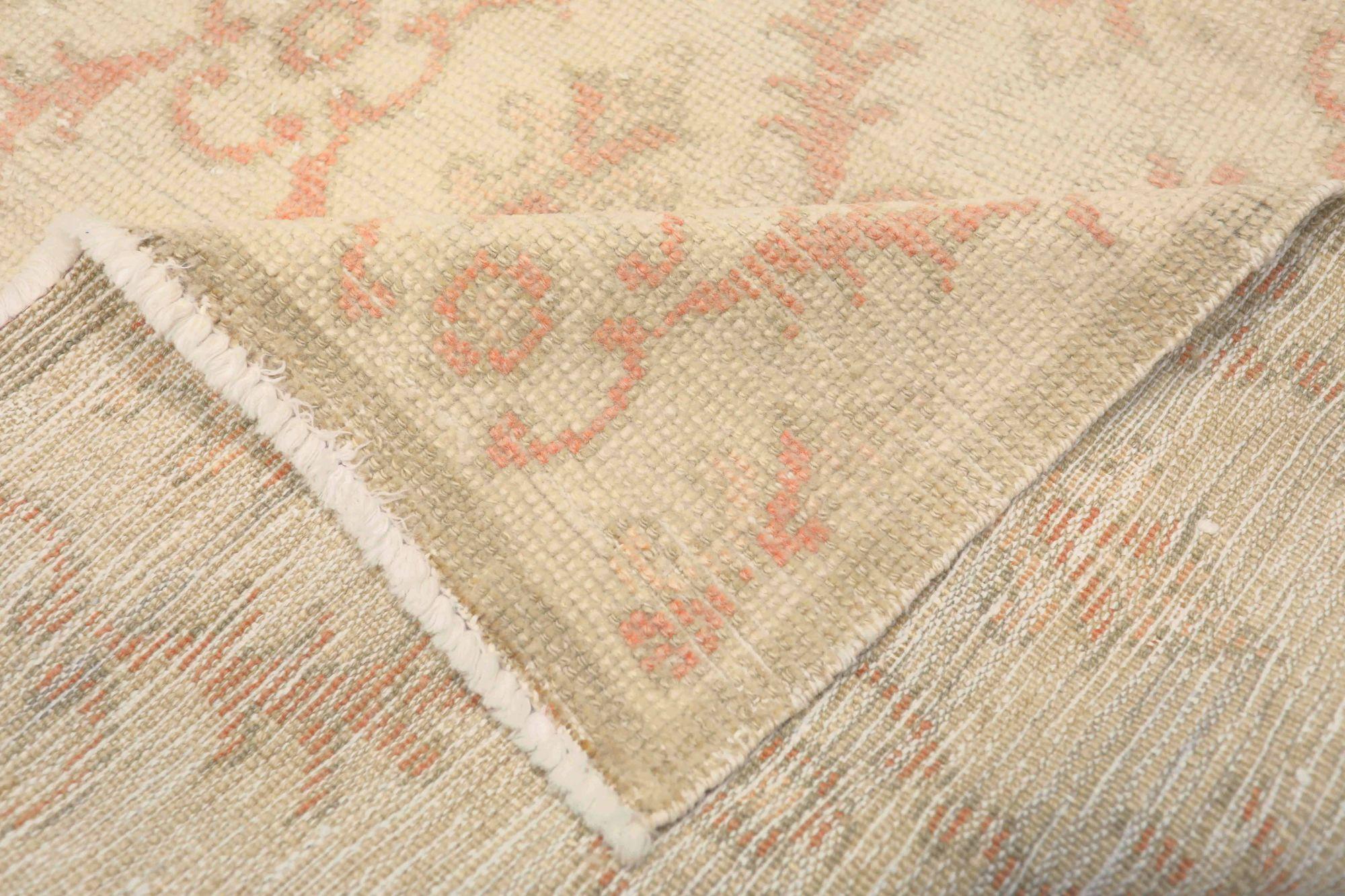20th Century Turkey Anatoly Small Rug - Wool Ivory Pink Design - 93070 For Sale