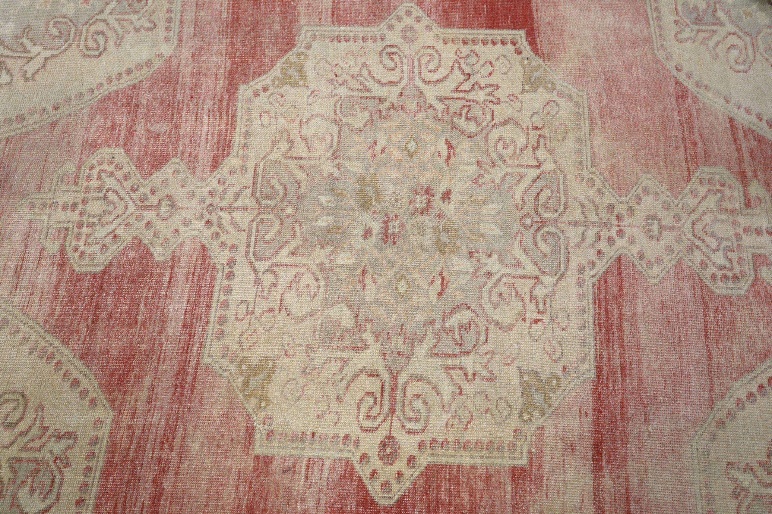 Türkischer Anatoly Kleiner Teppich - Wolle Elfenbein Rot Design - 93158 (20. Jahrhundert) im Angebot