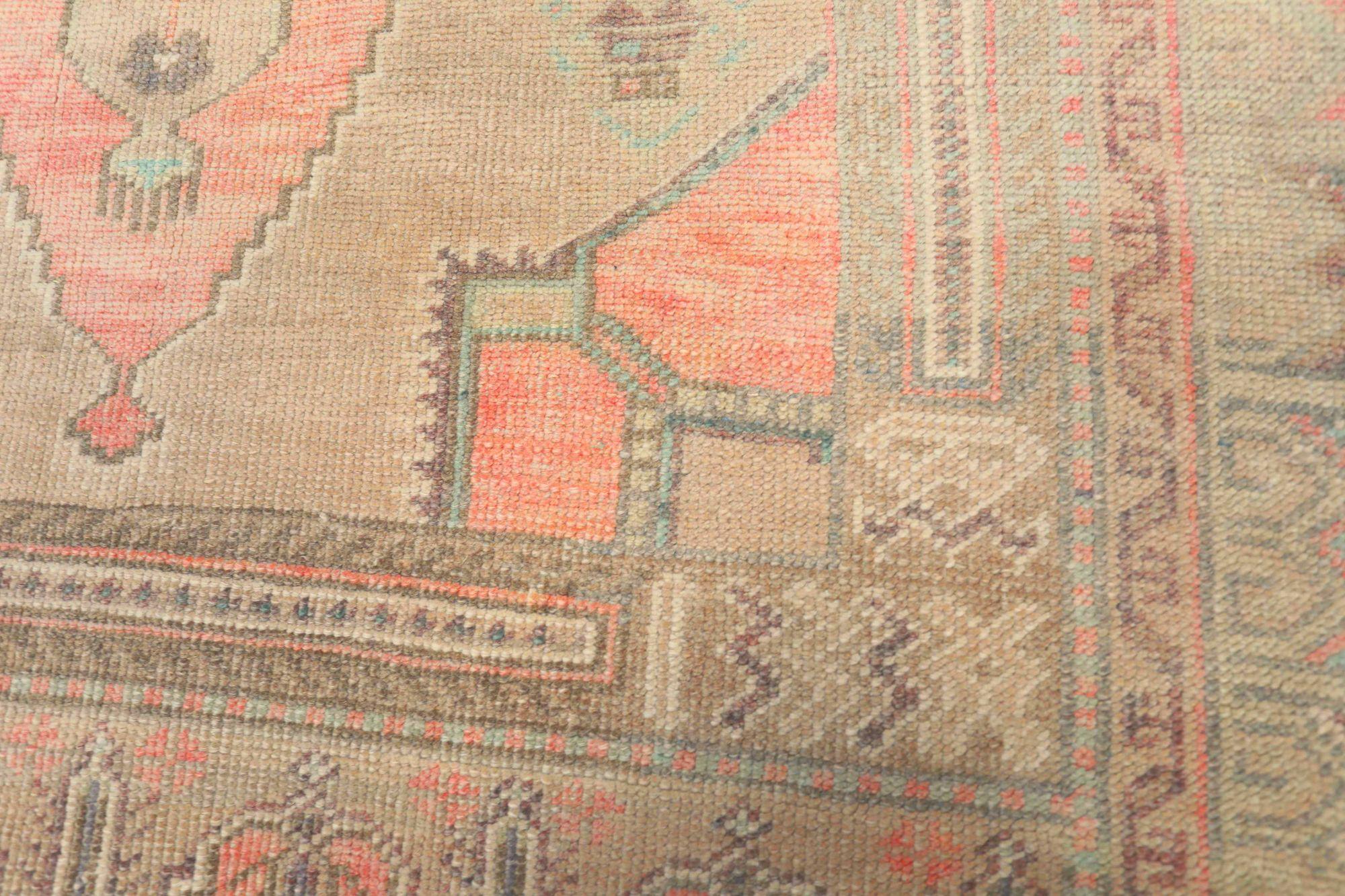 Türkischer Anatoly Kleiner Teppich - Wolle Rosa Taupe Design - 93052 im Zustand „Hervorragend“ im Angebot in Dallas, TX