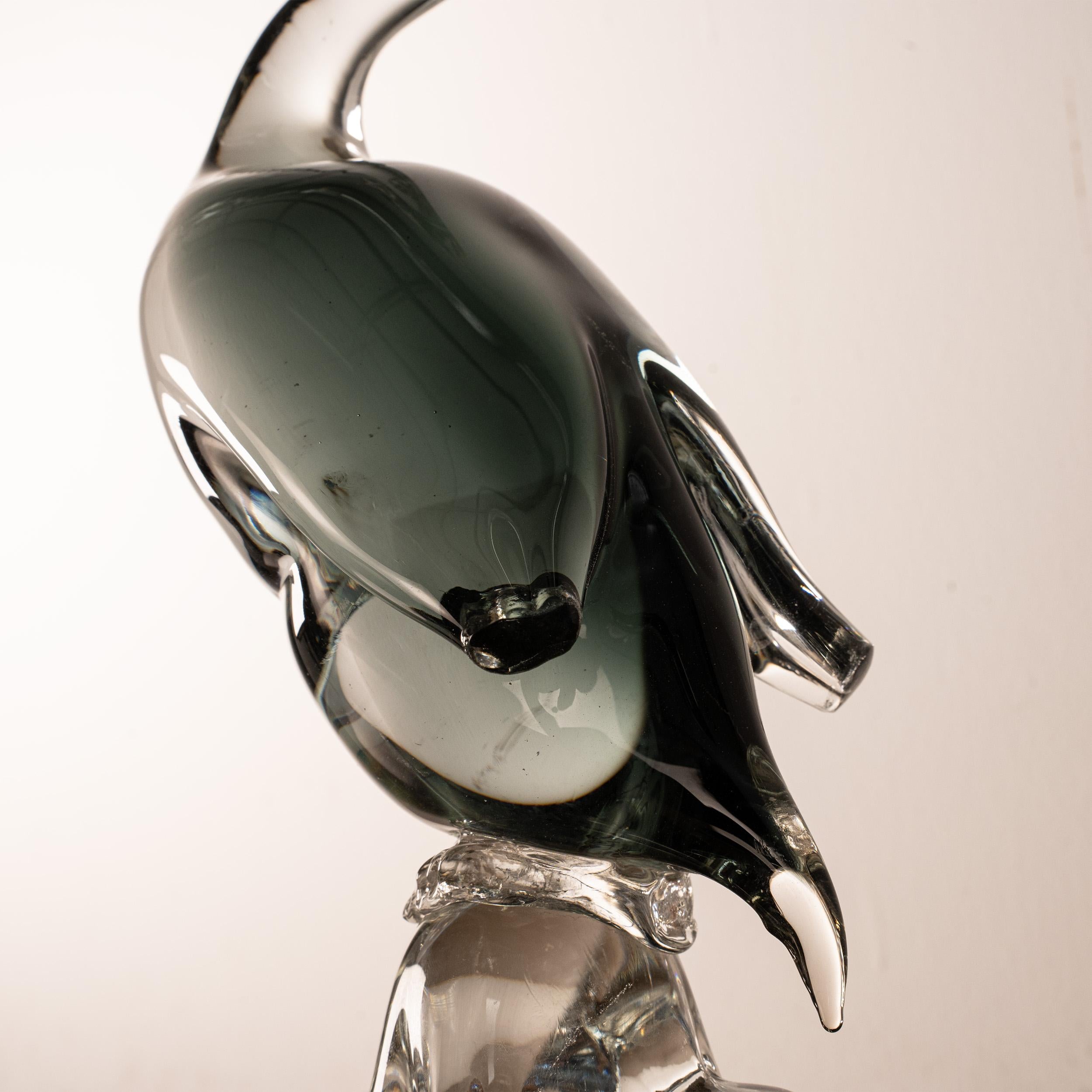 Turkey bird Sculpture in Grey and Crystal Murano glass, Italy in stock In Good Condition For Sale In Venezia, IT