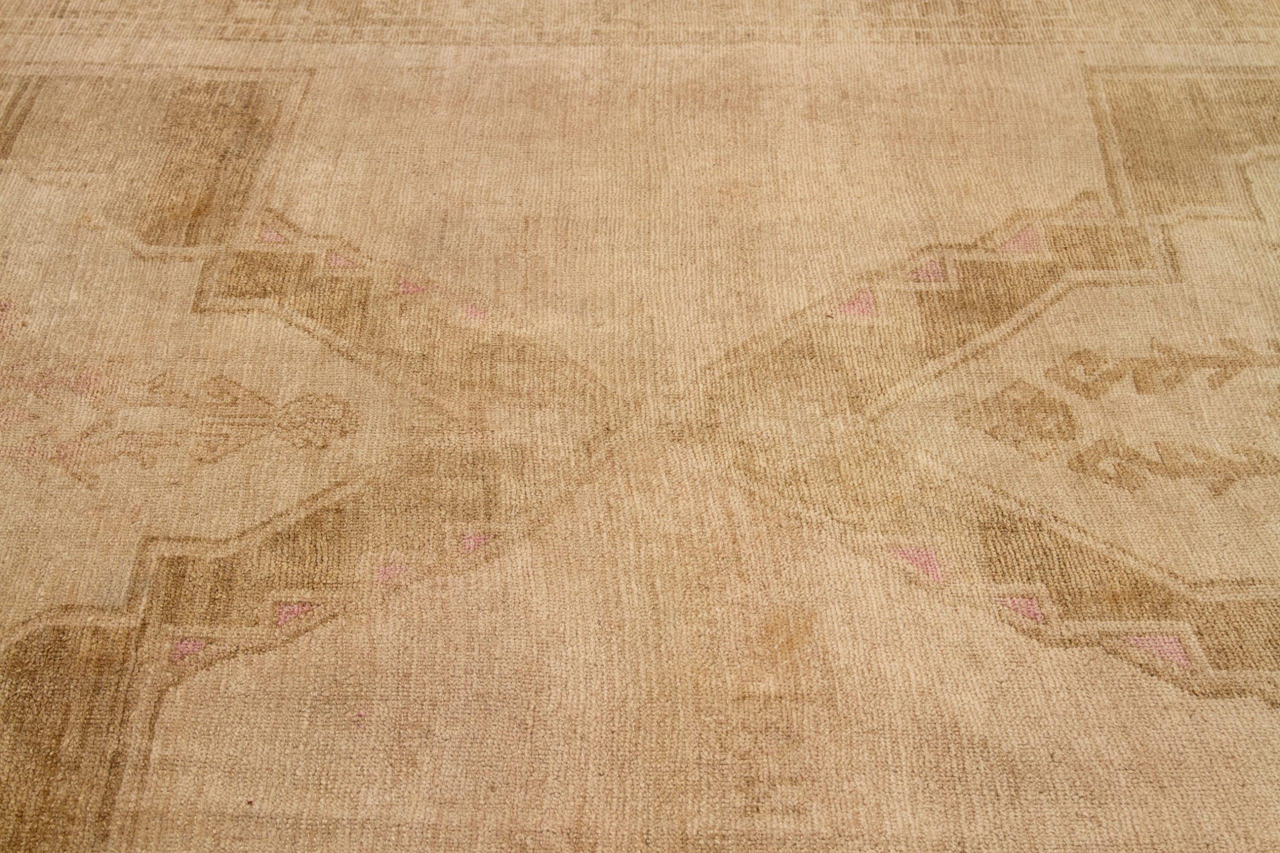 Türkei Kars Area Rugs - Wolle Braun Elfenbein Rosa Design - 92784 im Zustand „Hervorragend“ im Angebot in Dallas, TX