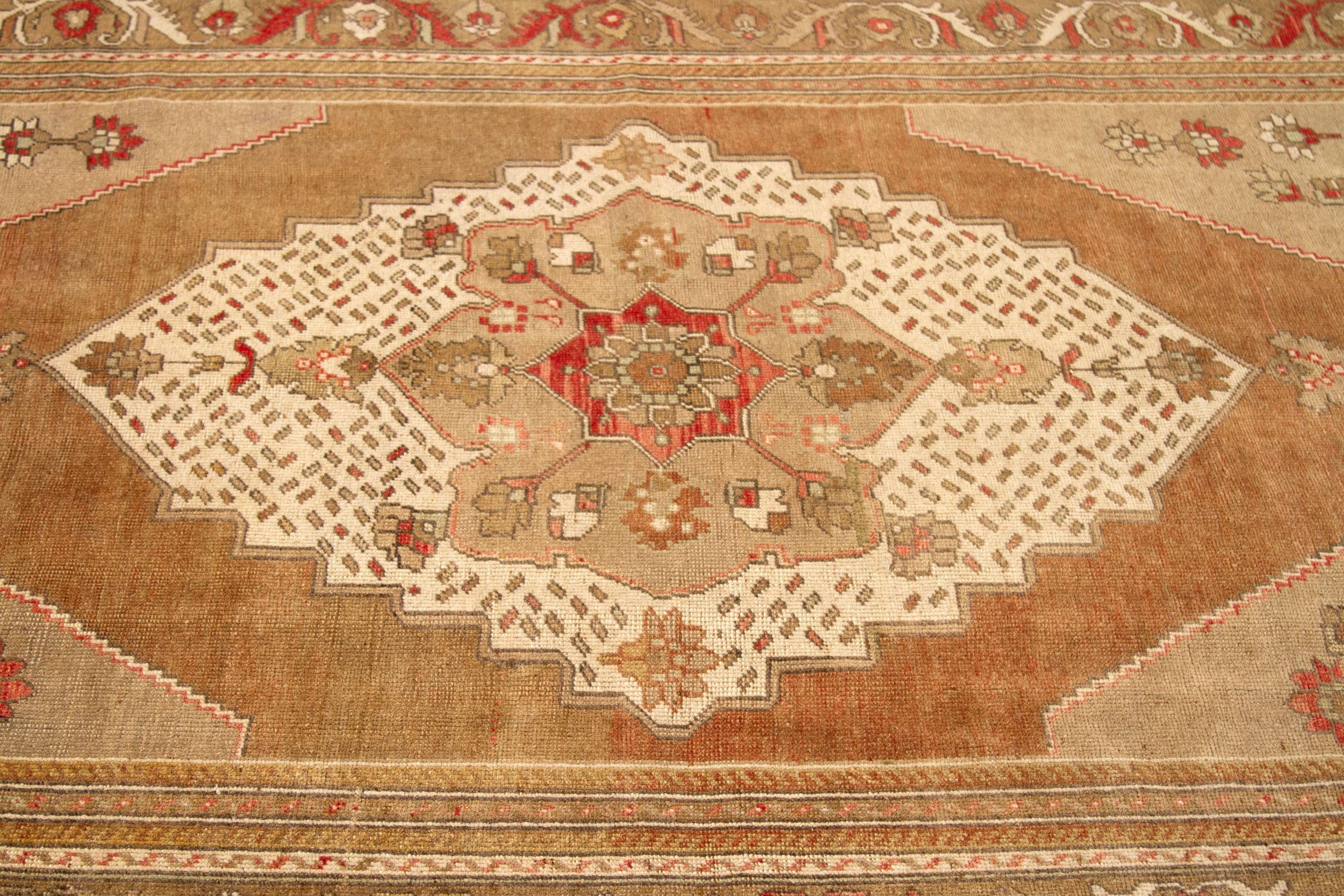 Türkei Kars Area Rugs - Wolle Braun Elfenbein Rot Design - 92750 im Zustand „Hervorragend“ im Angebot in Dallas, TX