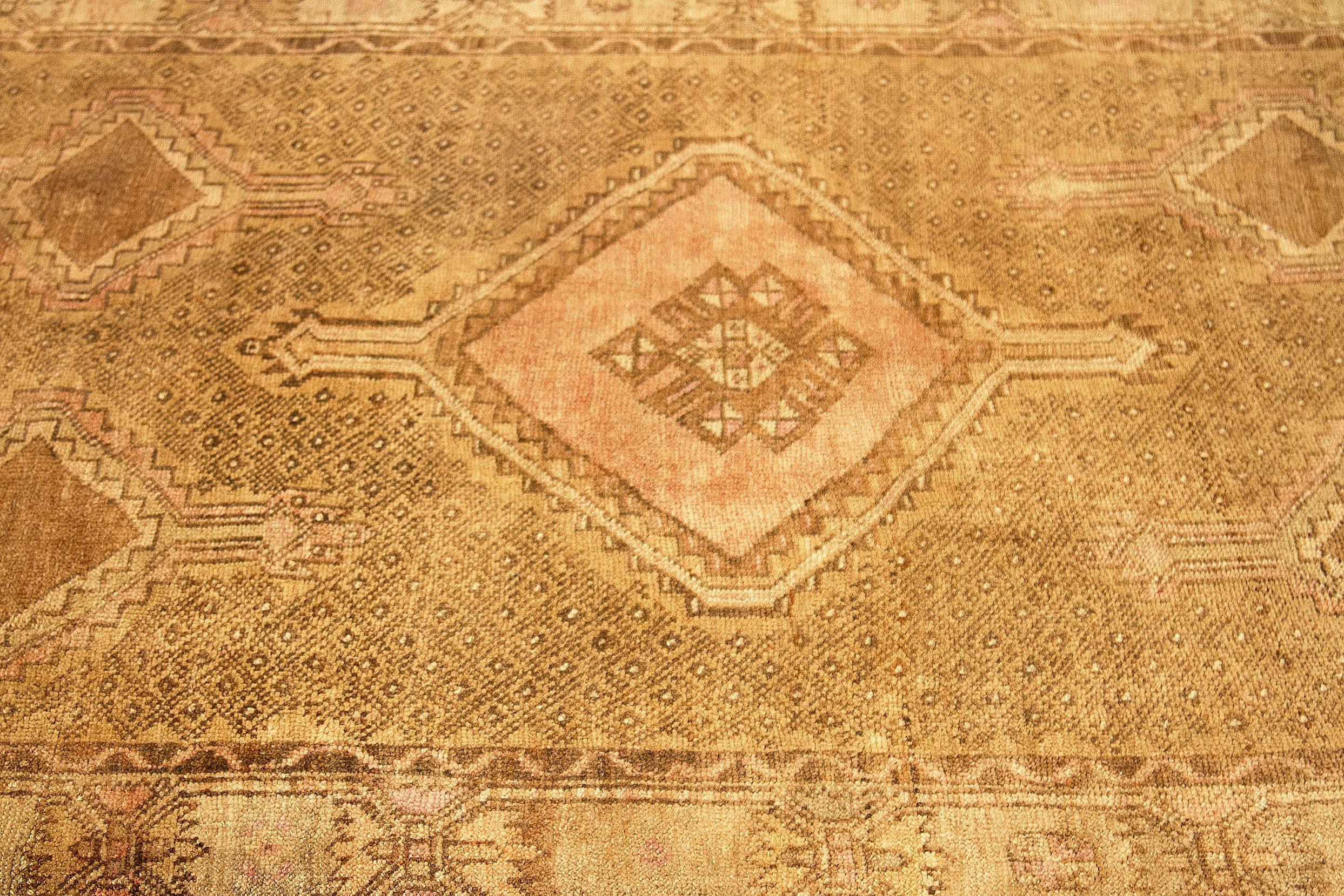 Türkei Kars Area Rugs - Wolle Brown Pink Design - 92767 im Zustand „Hervorragend“ im Angebot in Dallas, TX