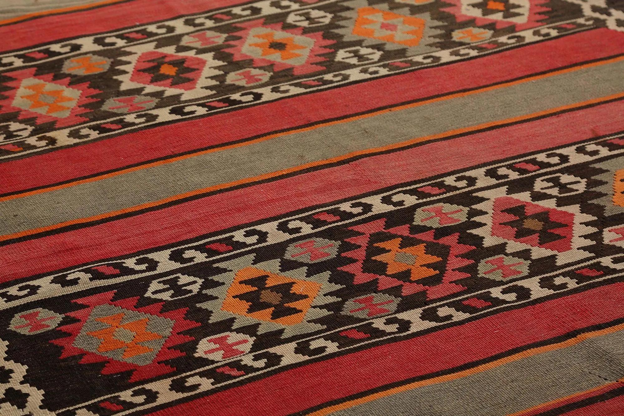 Turkey Kelim-Teppiche – Design – 98830 (Türkisch) im Angebot