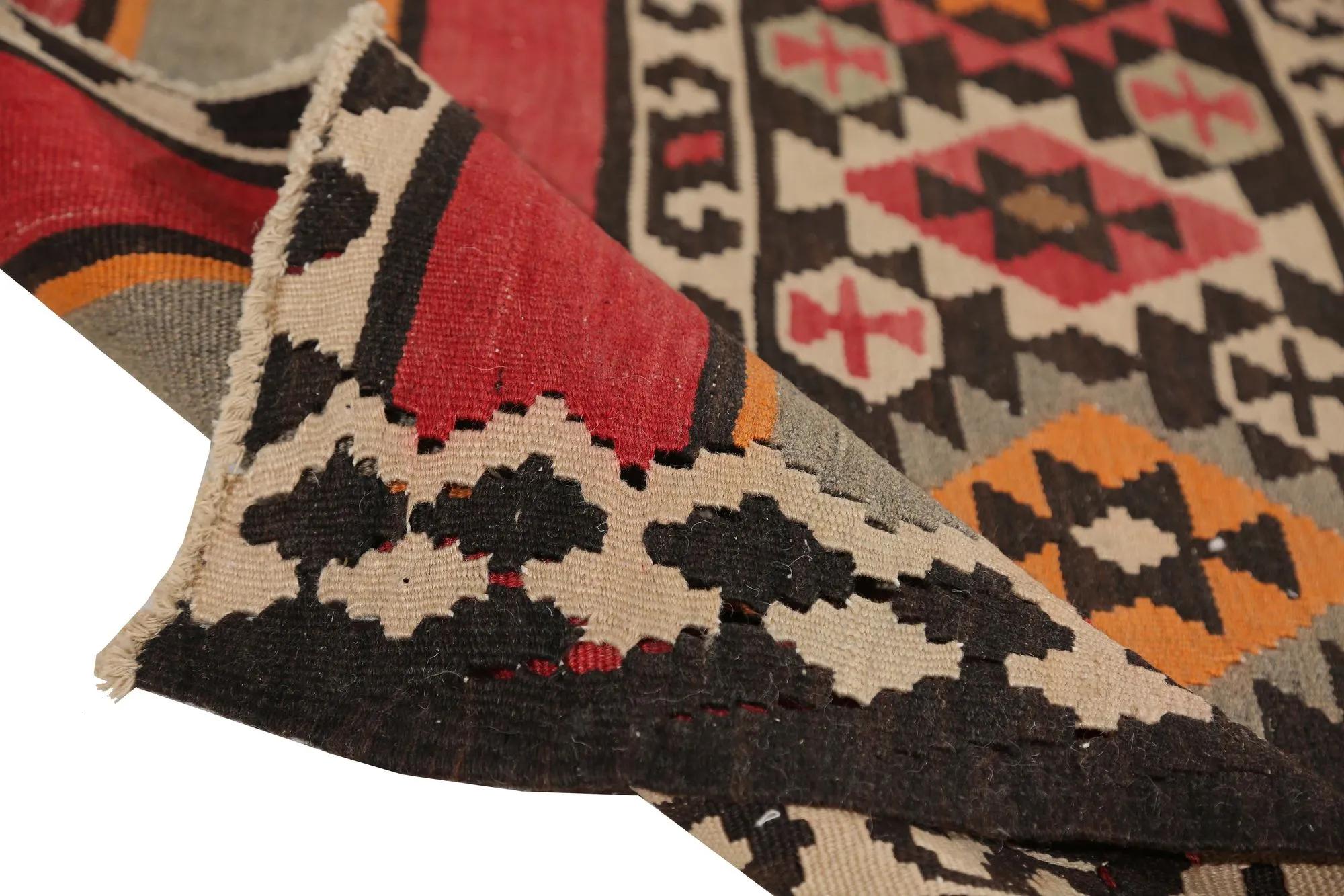Turkey Kelim-Teppiche – Design – 98830 im Zustand „Hervorragend“ im Angebot in Dallas, TX