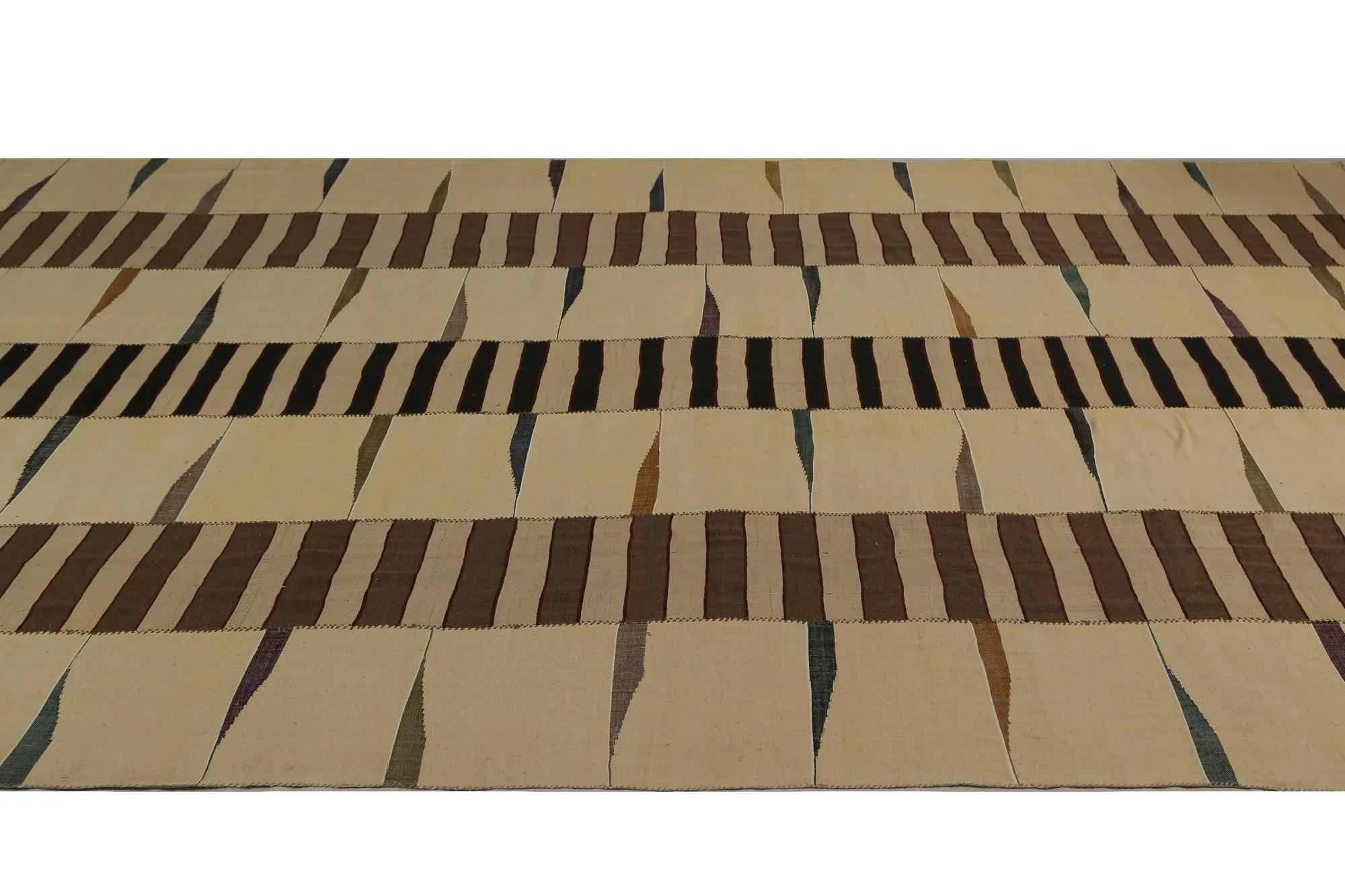 Tappeti per l'area Kilim della Turchia - Design - 99160 In condizioni ottime in vendita a Dallas, TX