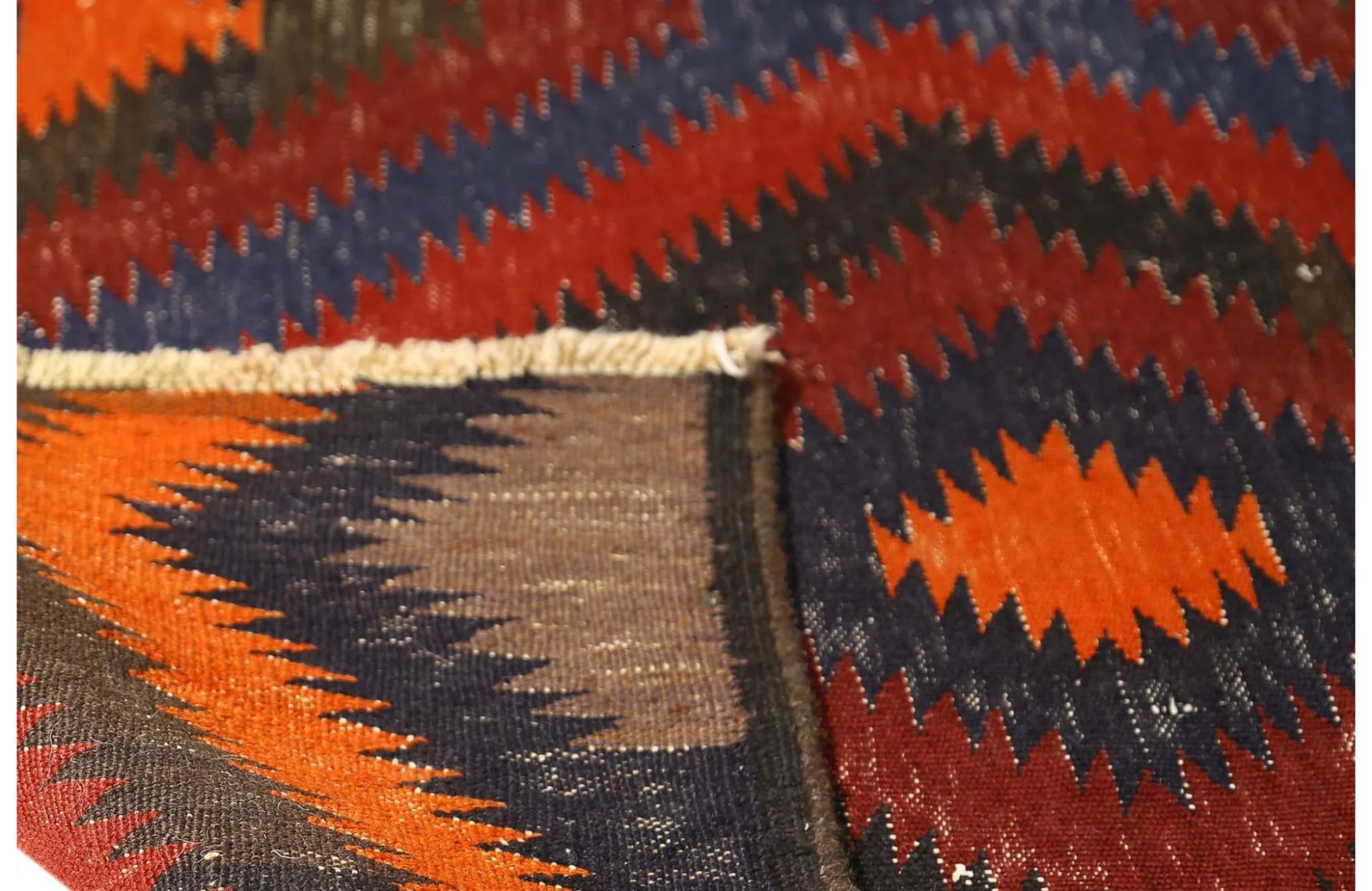 Tissé à la main Tapis Kilim de Turquie - Design - 99242 en vente