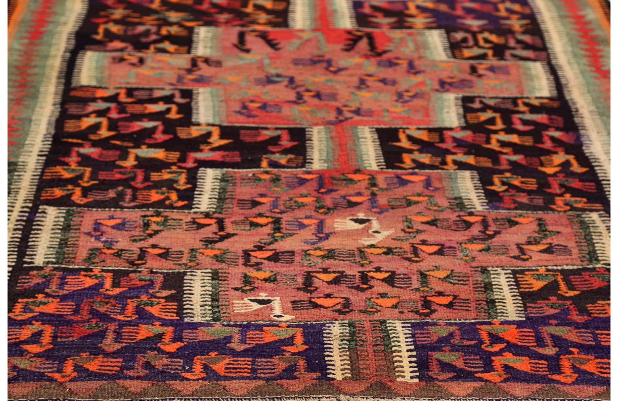 Turkey Kelim-Teppiche – Design – 99253 (Handgeknüpft) im Angebot