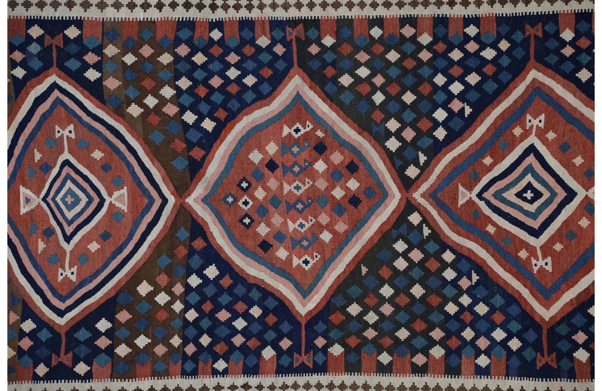 Turkey Kelim-Teppiche – Design – 99306 (Türkisch) im Angebot