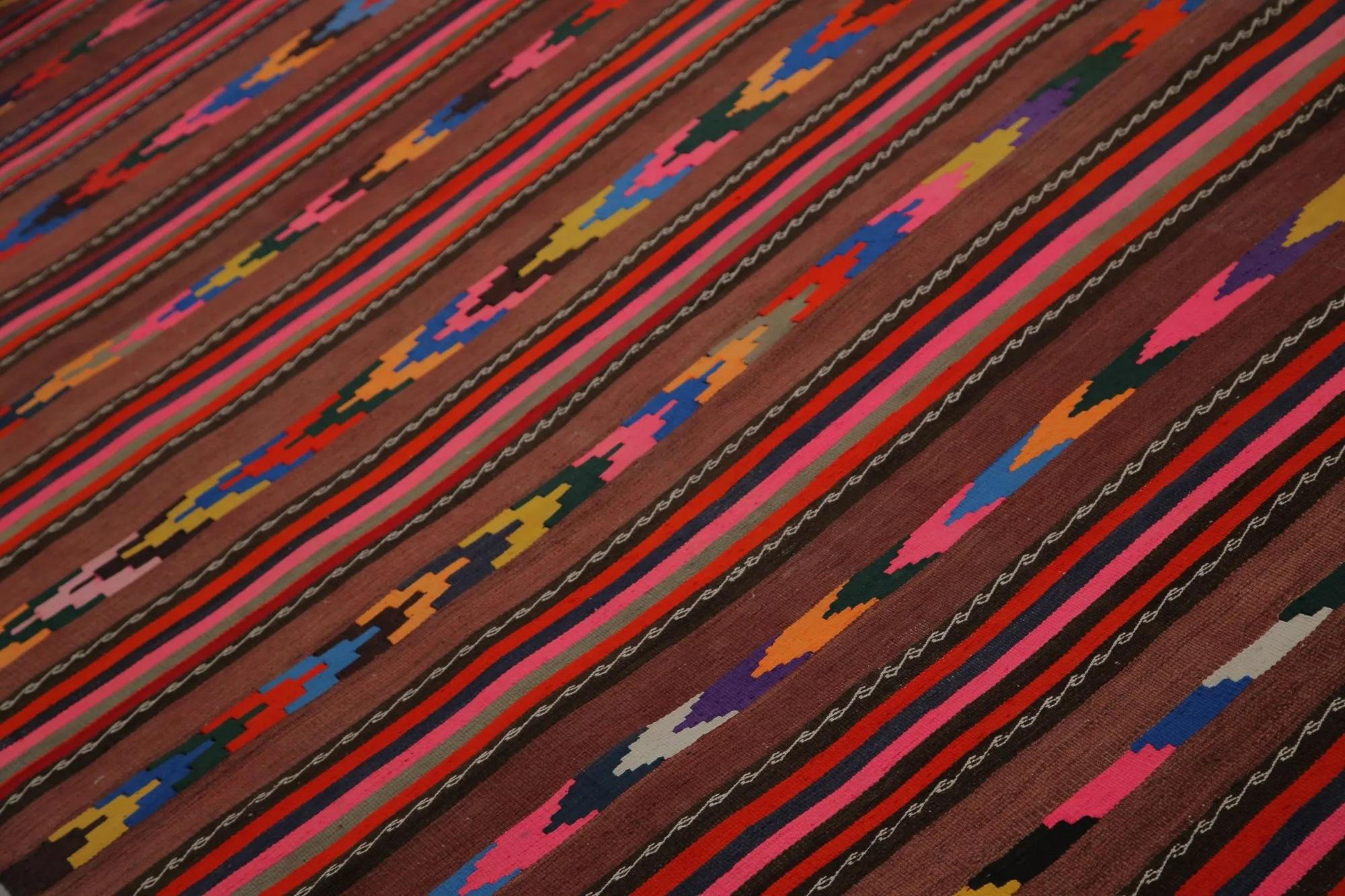 Turkey Kilim Area Rugs - Design - 99374 In Excellent Condition For Sale In Dallas, TX
