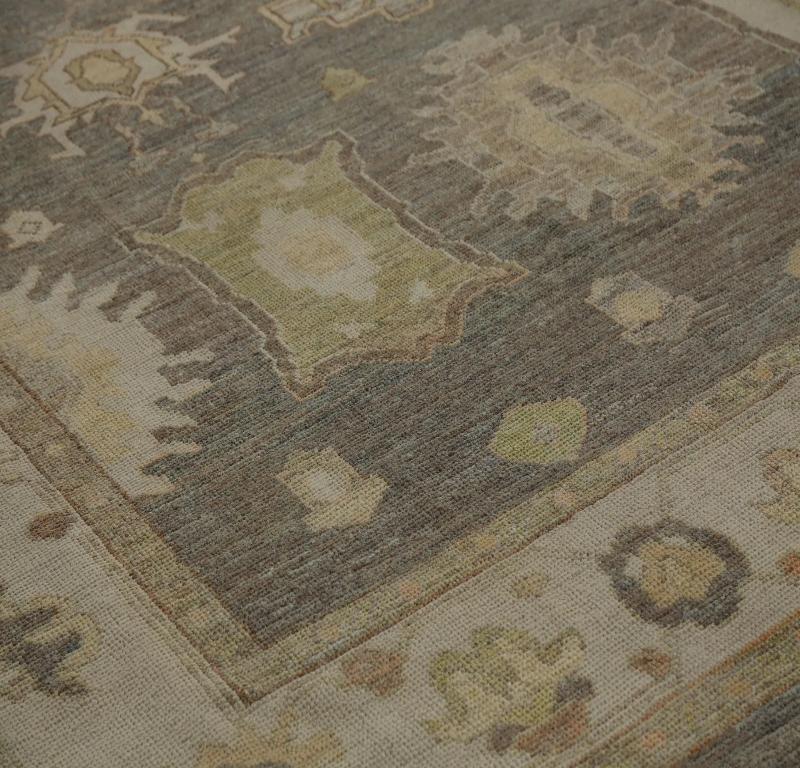 Oushak-Teppiche aus der Türkei – Design – 98112 (Türkisch) im Angebot