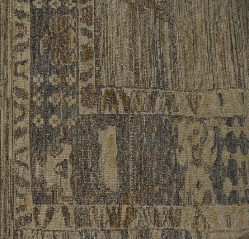 Entdecken Sie die Eleganz von Turkey Oushak mit seinen Teppichen. Dieses exklusive Design, das mit viel Liebe zum Detail entworfen wurde, ist perfekt, um Ihren Raum zu verschönern.