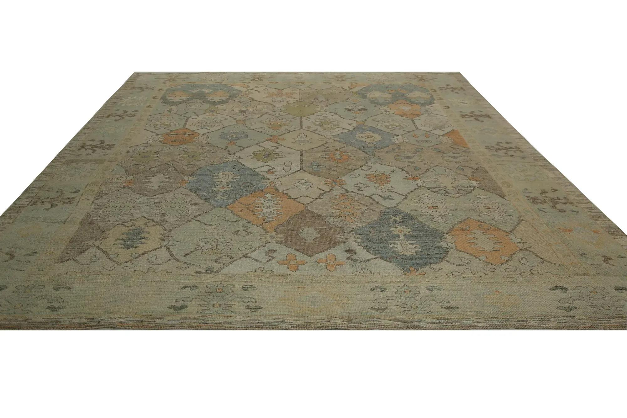 Entdecken Sie die Eleganz von Turkey Oushak mit seinen Teppichen. Dieses exklusive Design, das mit viel Liebe zum Detail entworfen wurde, ist perfekt, um Ihren Raum zu verschönern.