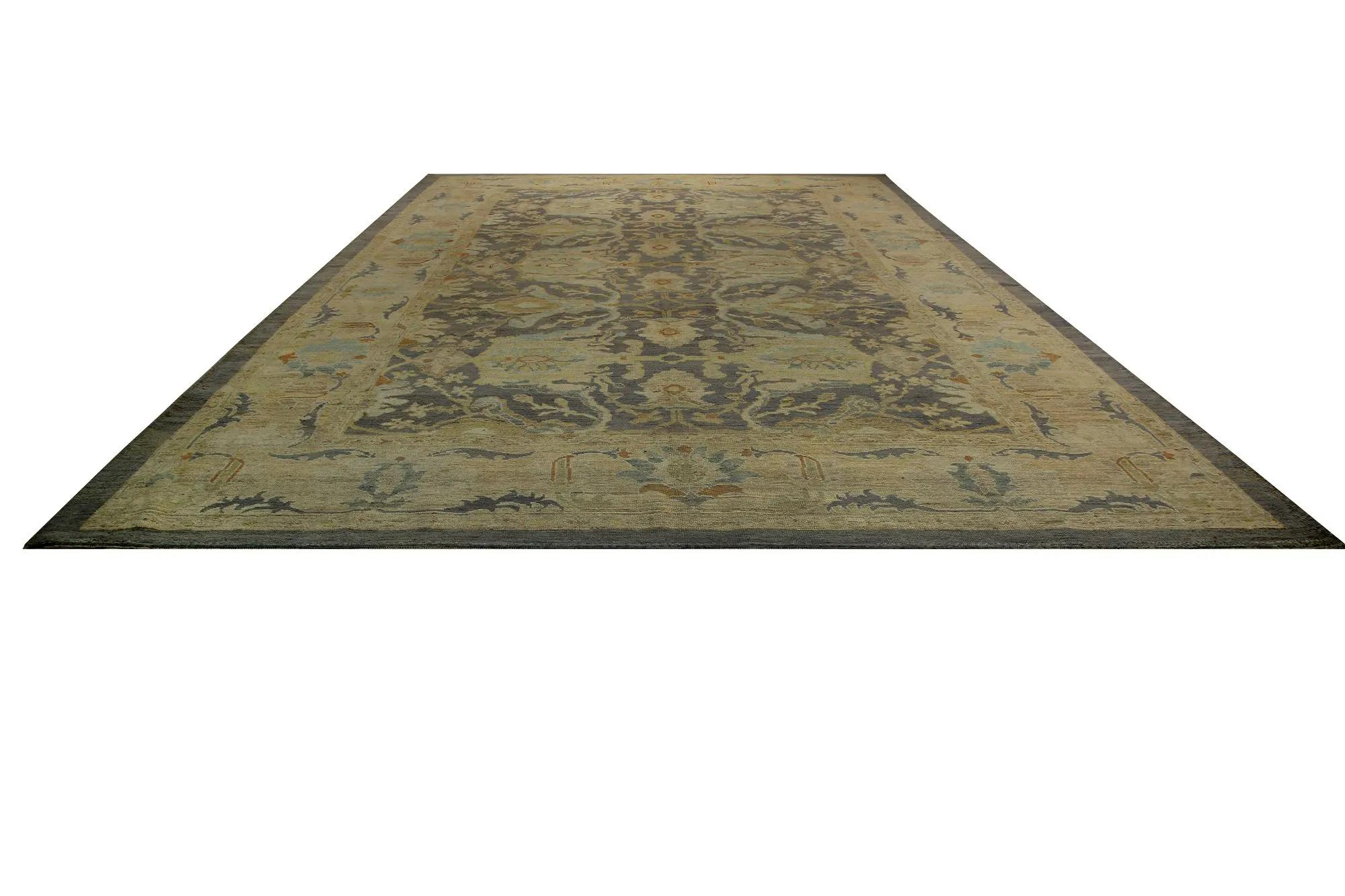 Scopri l'eleganza dei tappeti per l'area della Turchia Oushak. Progettato con una meticolosa attenzione ai dettagli, questo design esclusivo è perfetto per valorizzare il tuo spazio.