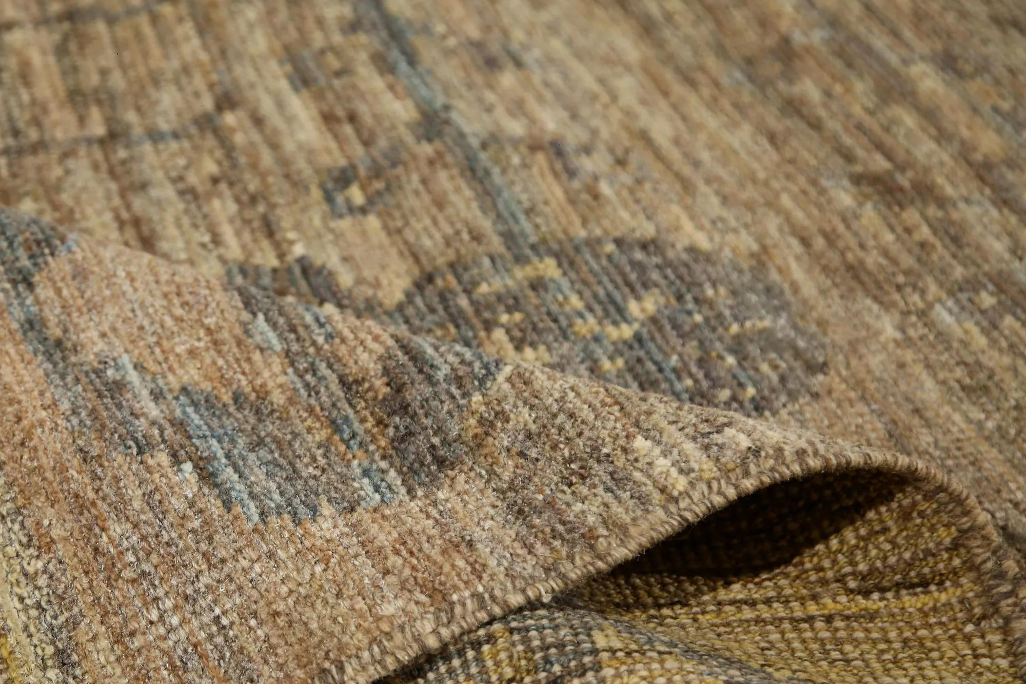 Entdecken Sie die Eleganz von Turkey Oushak mit seinen Teppichen. Dieses exklusive Design, das mit viel Liebe zum Detail entworfen wurde, ist perfekt, um Ihren Raum zu verschönern.