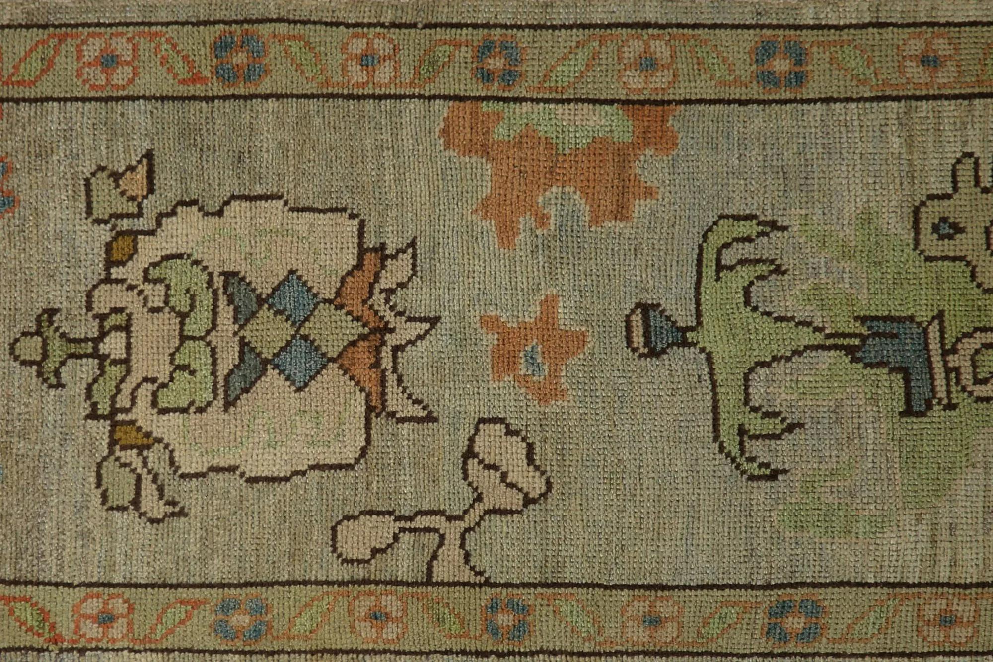Scopri l'eleganza dei tappeti per l'area della Turchia Oushak. Progettato con una meticolosa attenzione ai dettagli, questo design esclusivo è perfetto per valorizzare il tuo spazio.