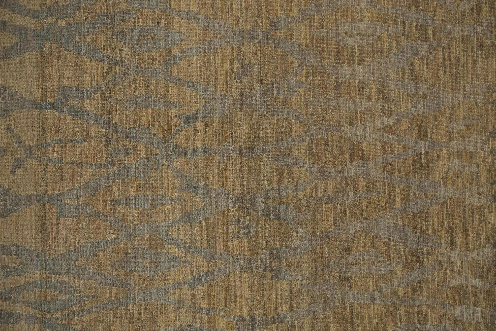 Entdecken Sie die Eleganz von Turkey Oushak mit seinen Teppichen. Dieses exklusive Design, das mit viel Liebe zum Detail entworfen wurde, ist perfekt, um Ihren Raum zu verschönern.
