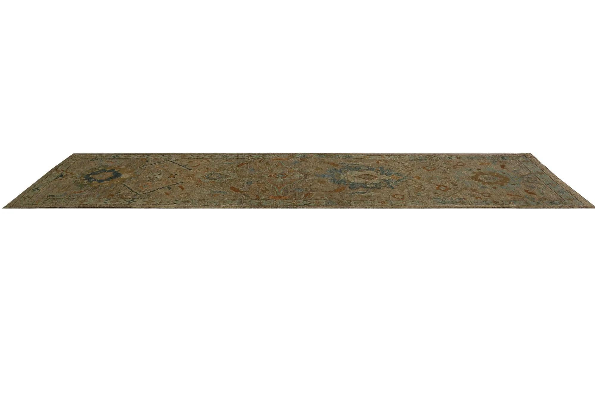 Entdecken Sie die Eleganz von Turkey Oushak mit seinen Teppichen. Dieses exklusive Design, das mit viel Liebe zum Detail entworfen wurde, ist perfekt, um Ihren Raum zu verschönern.