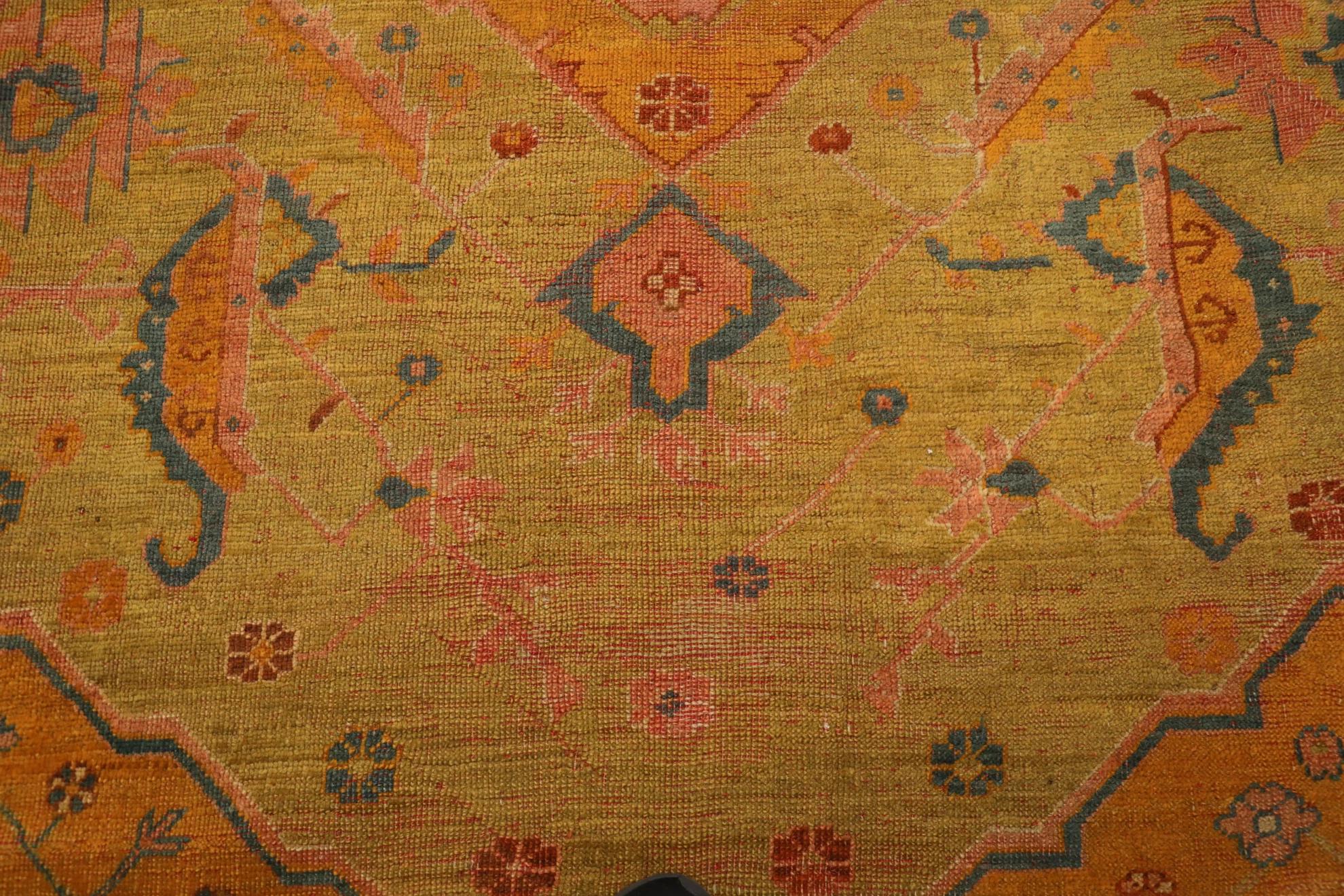 Turco Tappeto Oushak in Turchia di dimensioni eccessive, circa 1910 - Lana, verde, arancione, rosa - 99577 in vendita