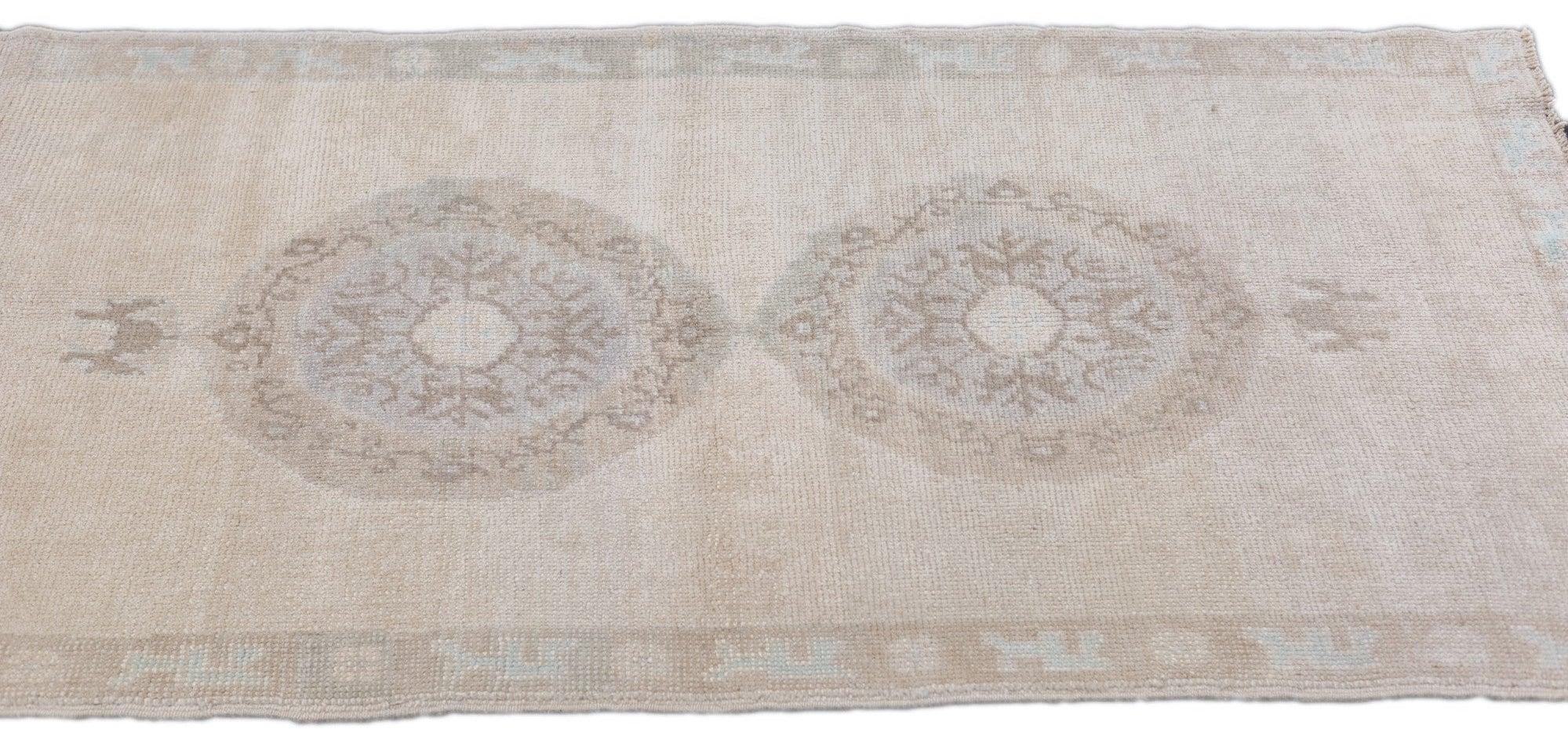 Türkei Oushak-Teppich 3'1'' x 5'10'' (Wolle) im Angebot