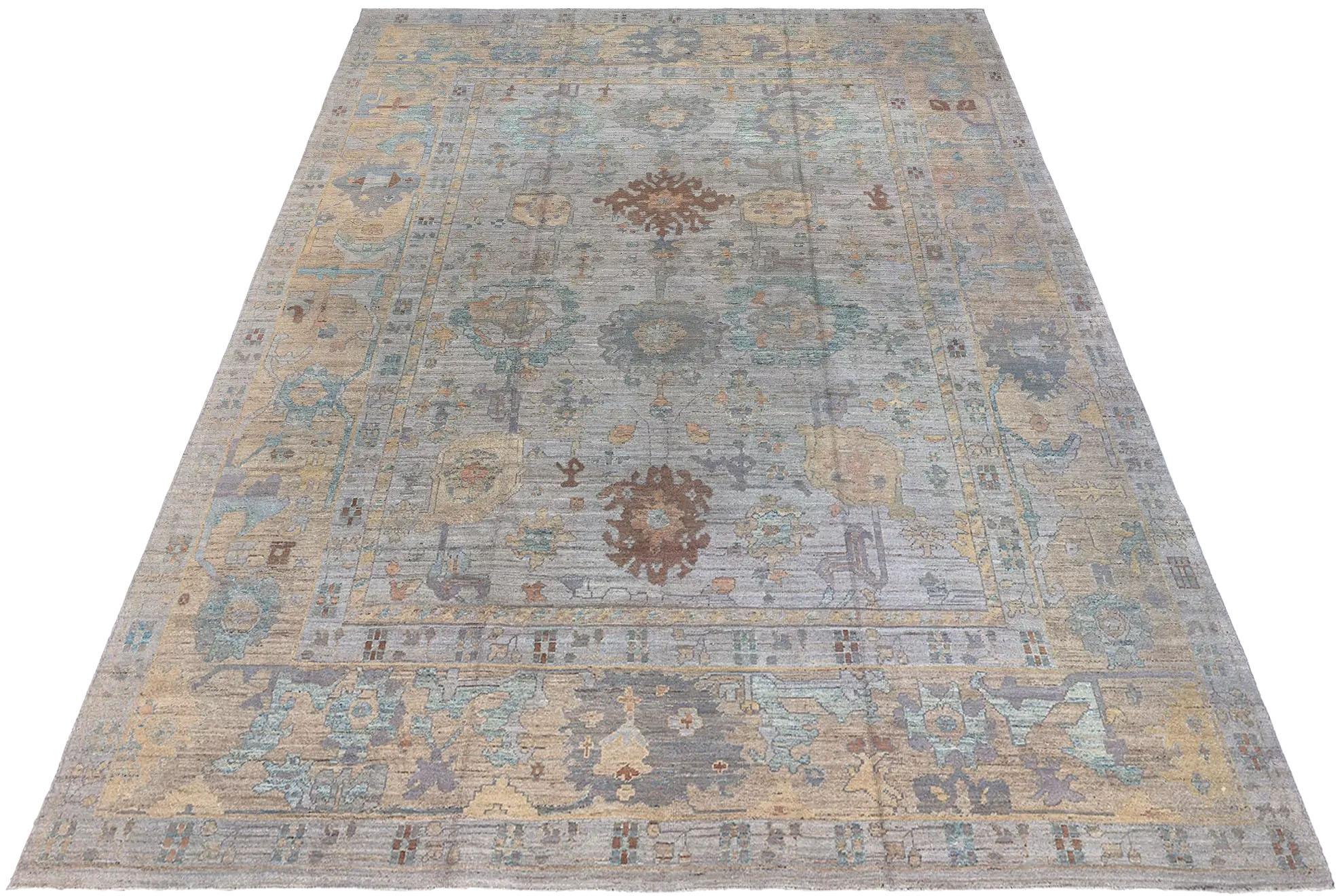 Hand-Woven Turkey Oversize Rug - Oushak Design (147 x 186) in For Sale