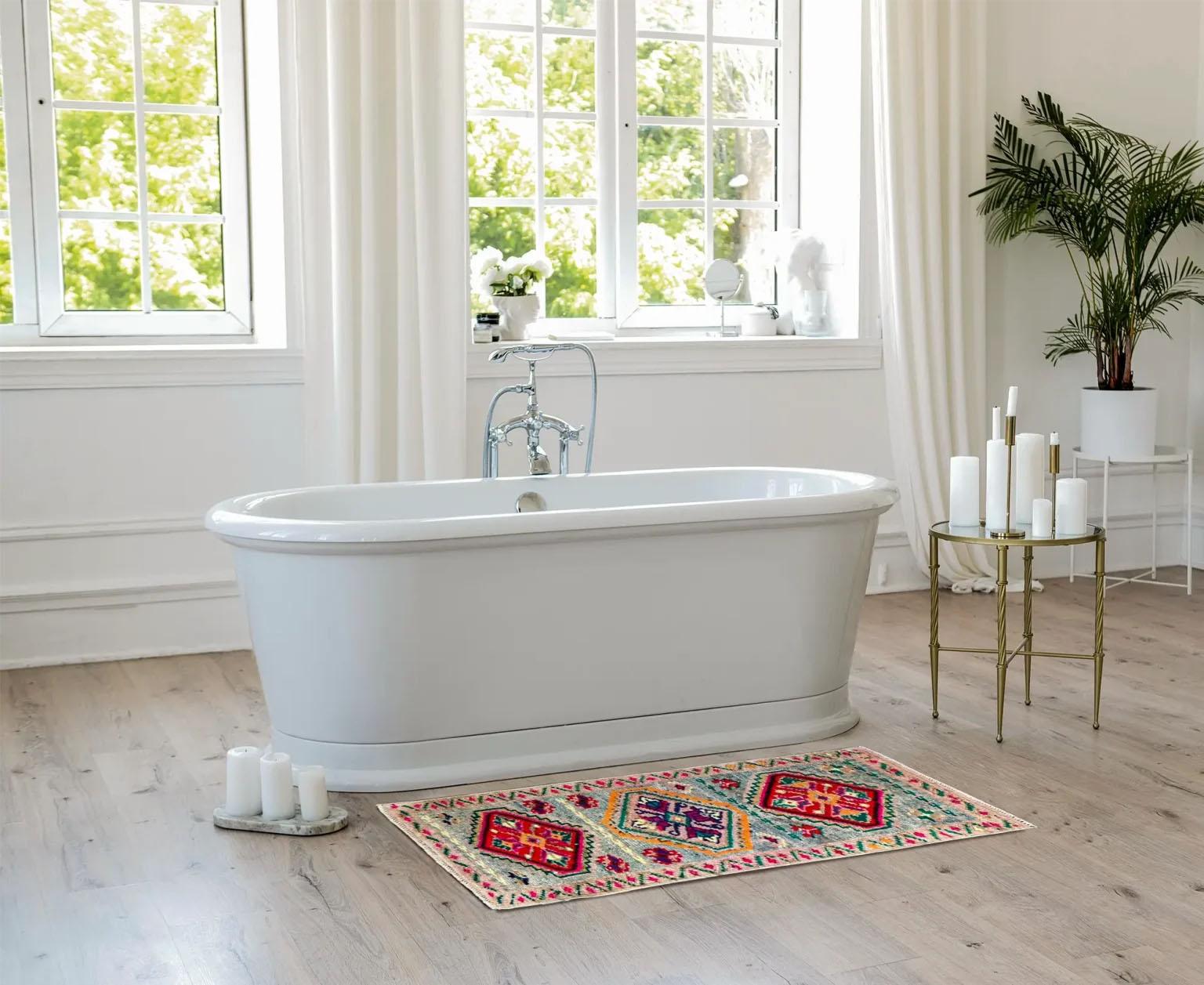 Allumez votre espace : Un petit tapis vibrant en laine anatolienne turque nouée à la main
Ce captivant tapis en laine anatolienne turque nouée à la main insuffle à votre intérieur une explosion de couleurs dynamiques et d'héritage authentique. Issu
